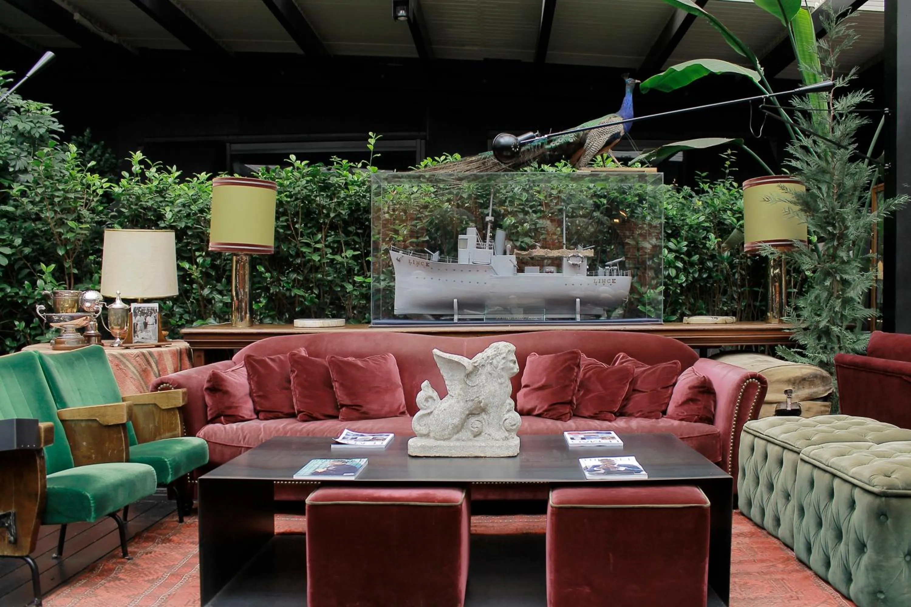 Lounge or bar in Aethos Milan