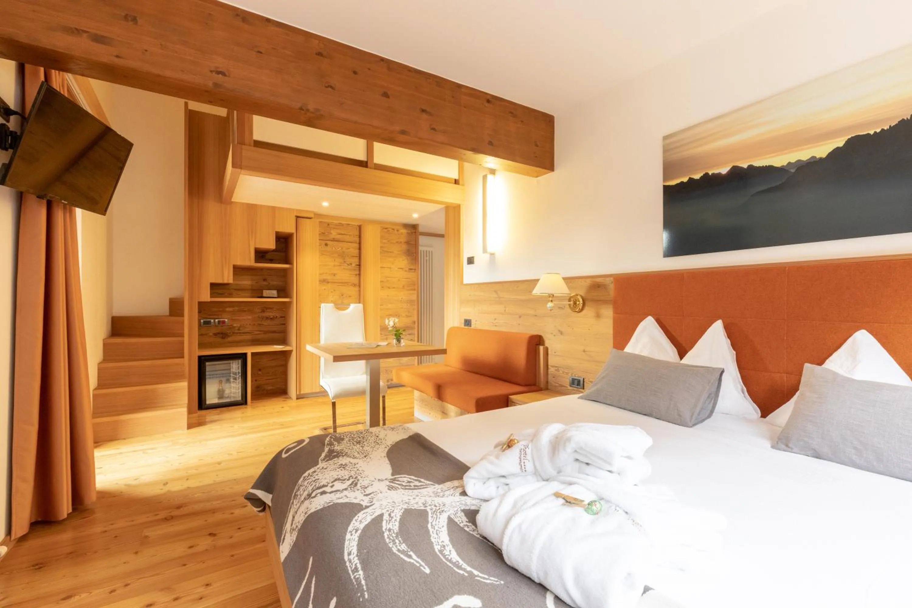 Bed in Berghotel Miramonti