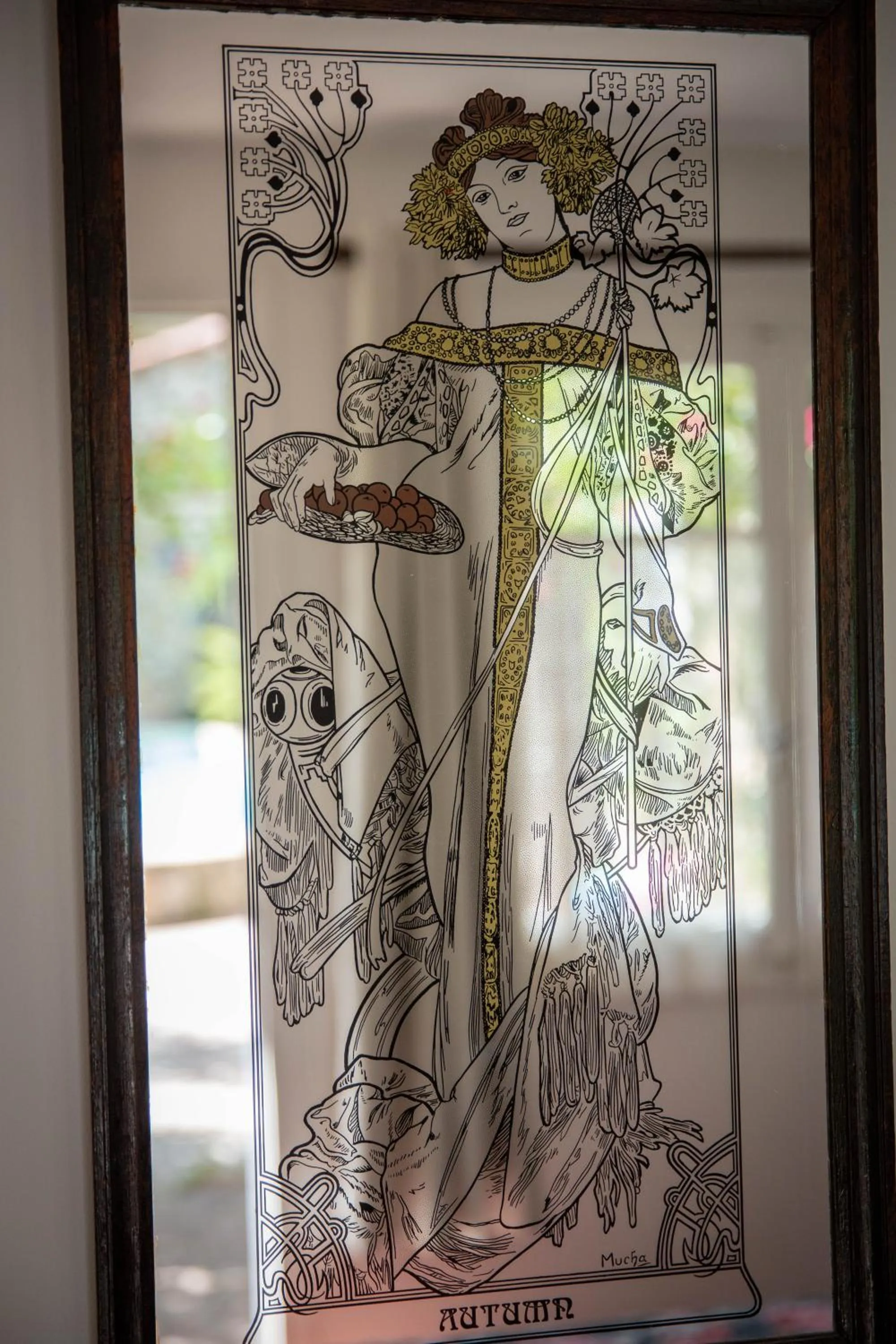 Decorative detail in La Roseraie