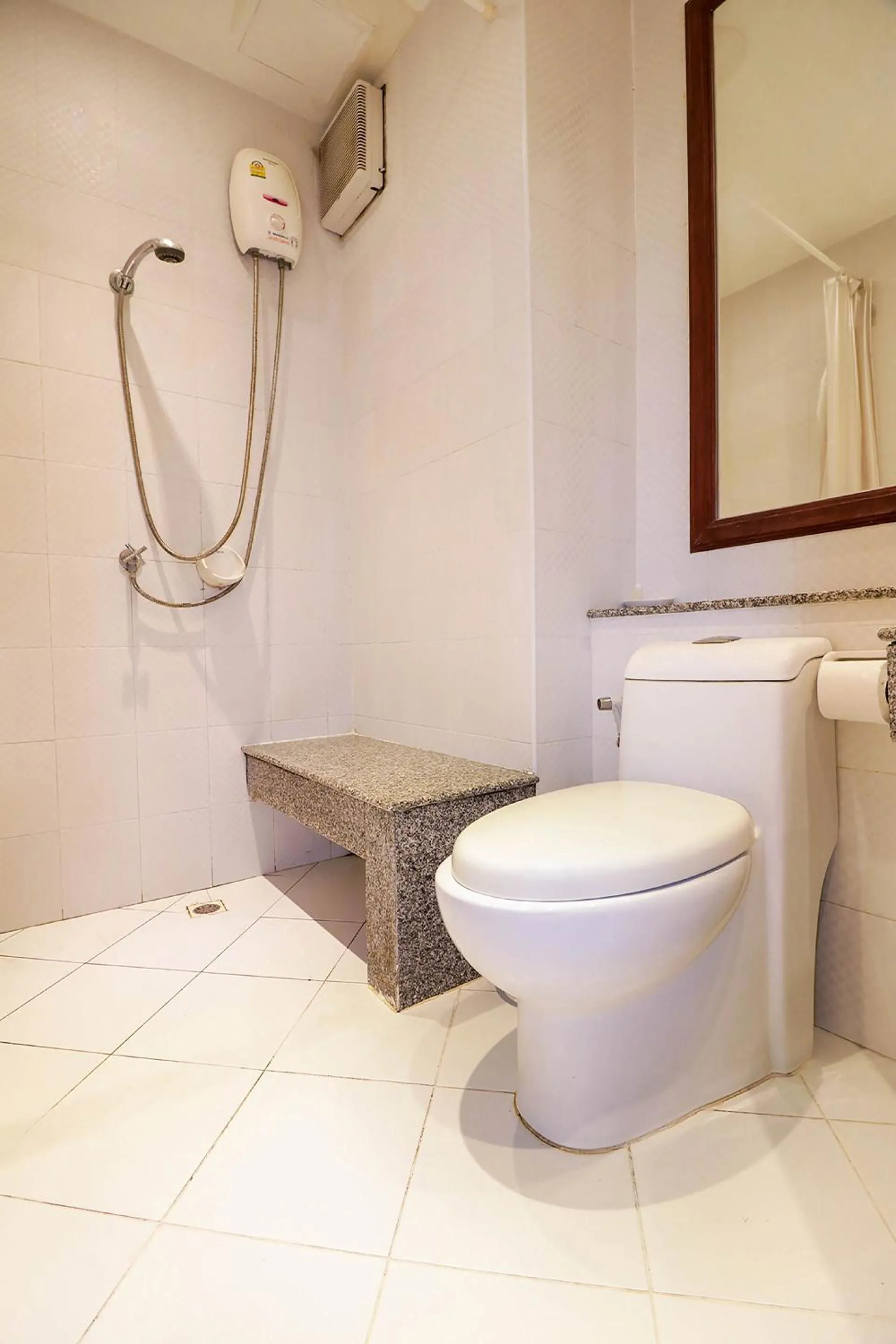 Bathroom in Natural Beach Hotel Pattaya