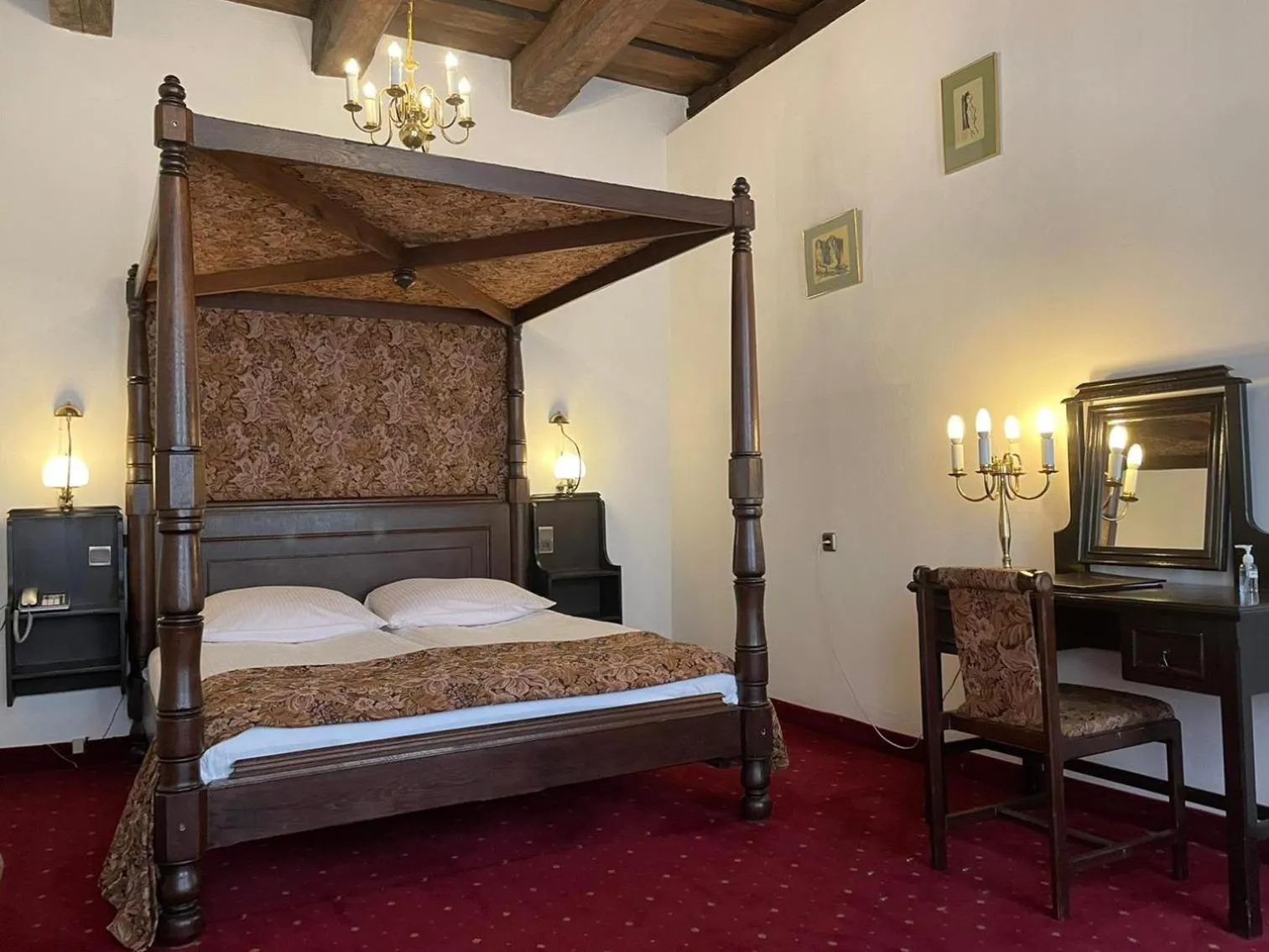 Bed in Hotel Dwór Polski