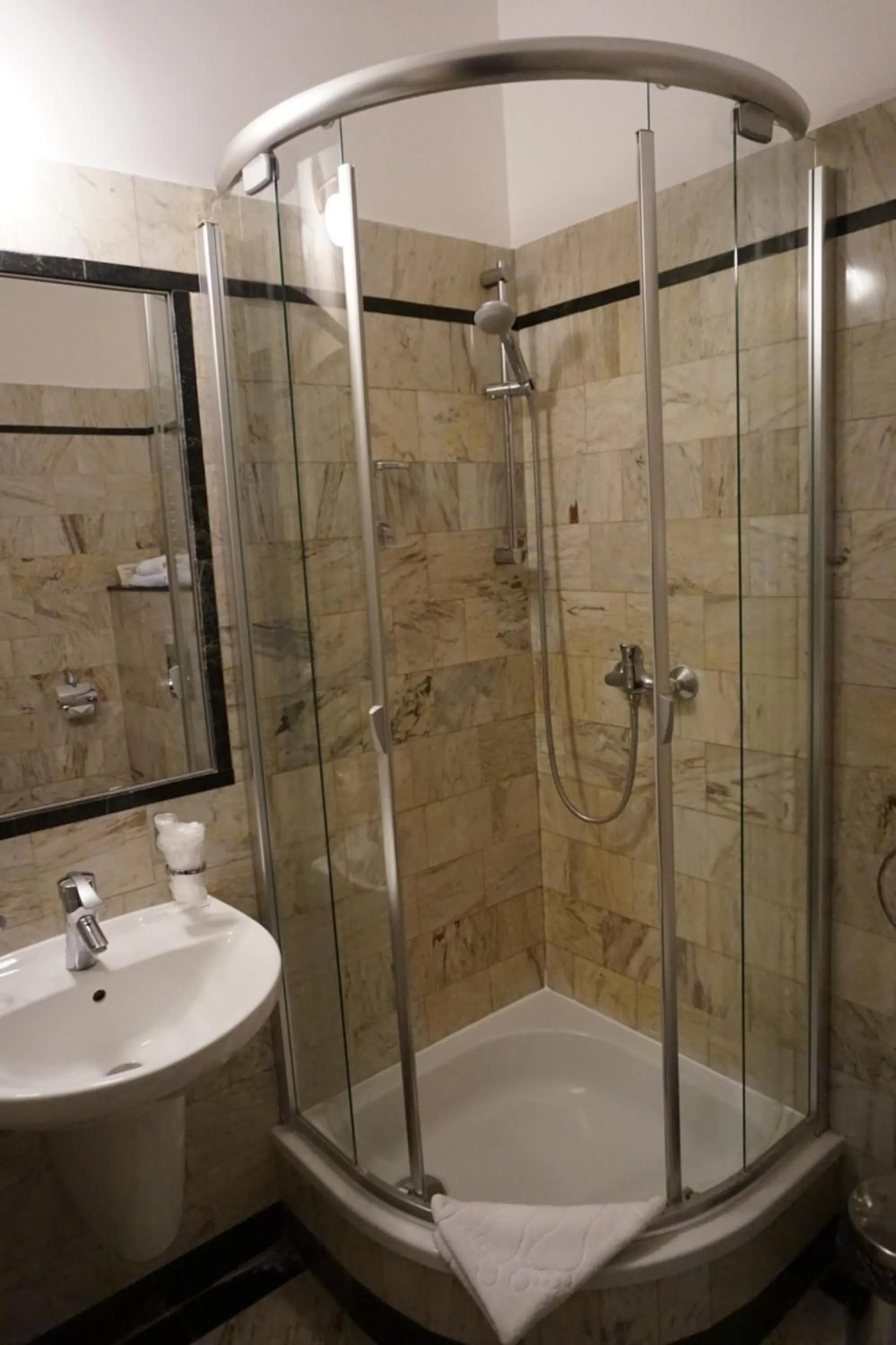 Bathroom in Hotel Dwór Polski