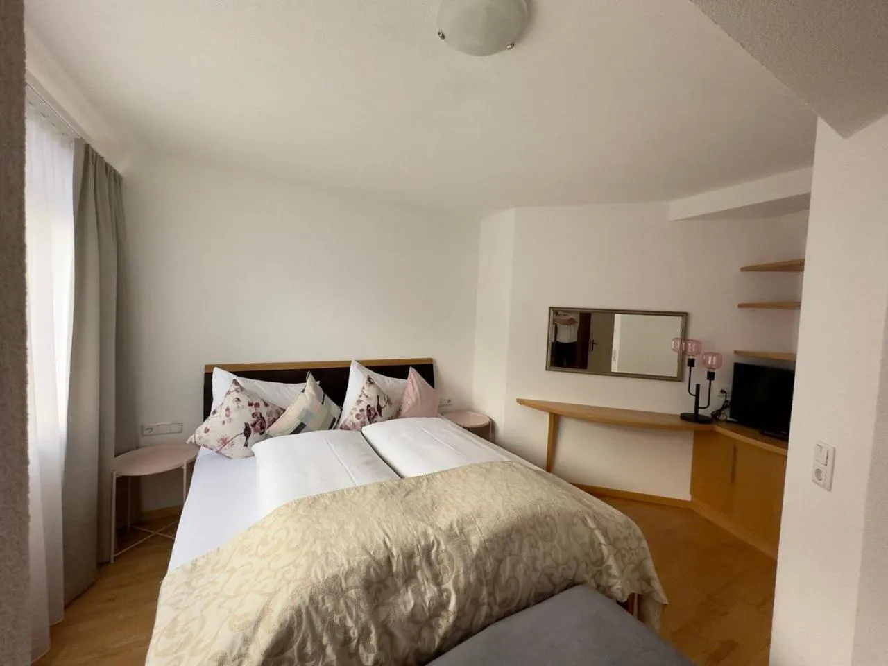 Bed in Hotel Garni Pra Posta