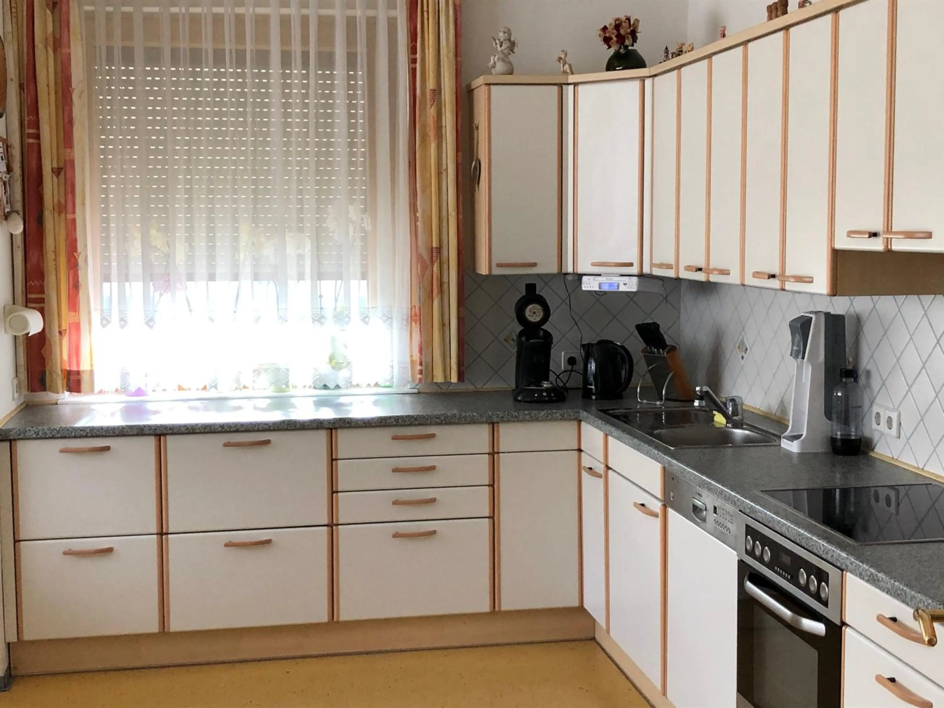 Kitchen or kitchenette in Hotel-Restaurant Kirchenwirt Aigen