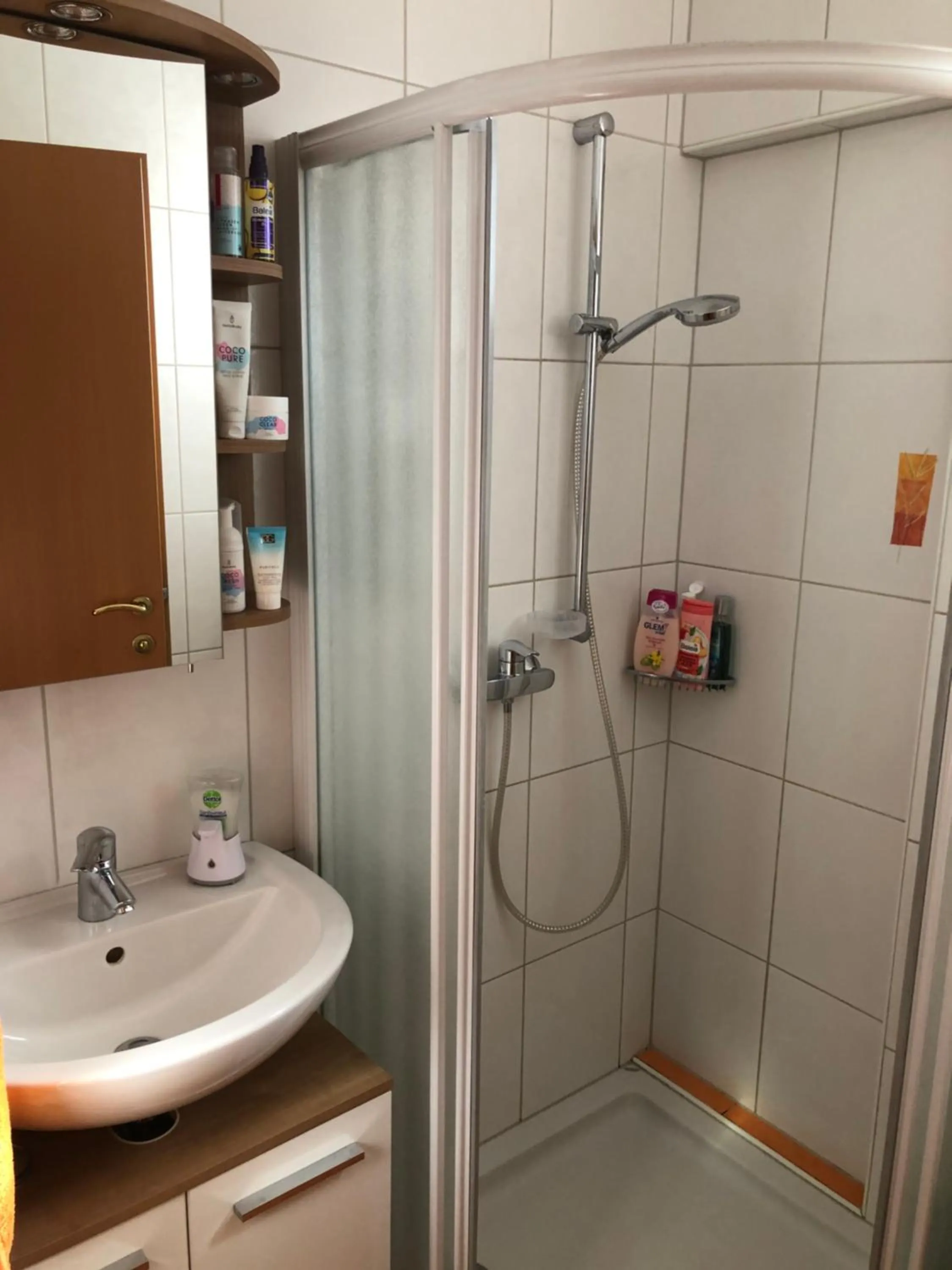 Shower in Hotel-Restaurant Kirchenwirt Aigen