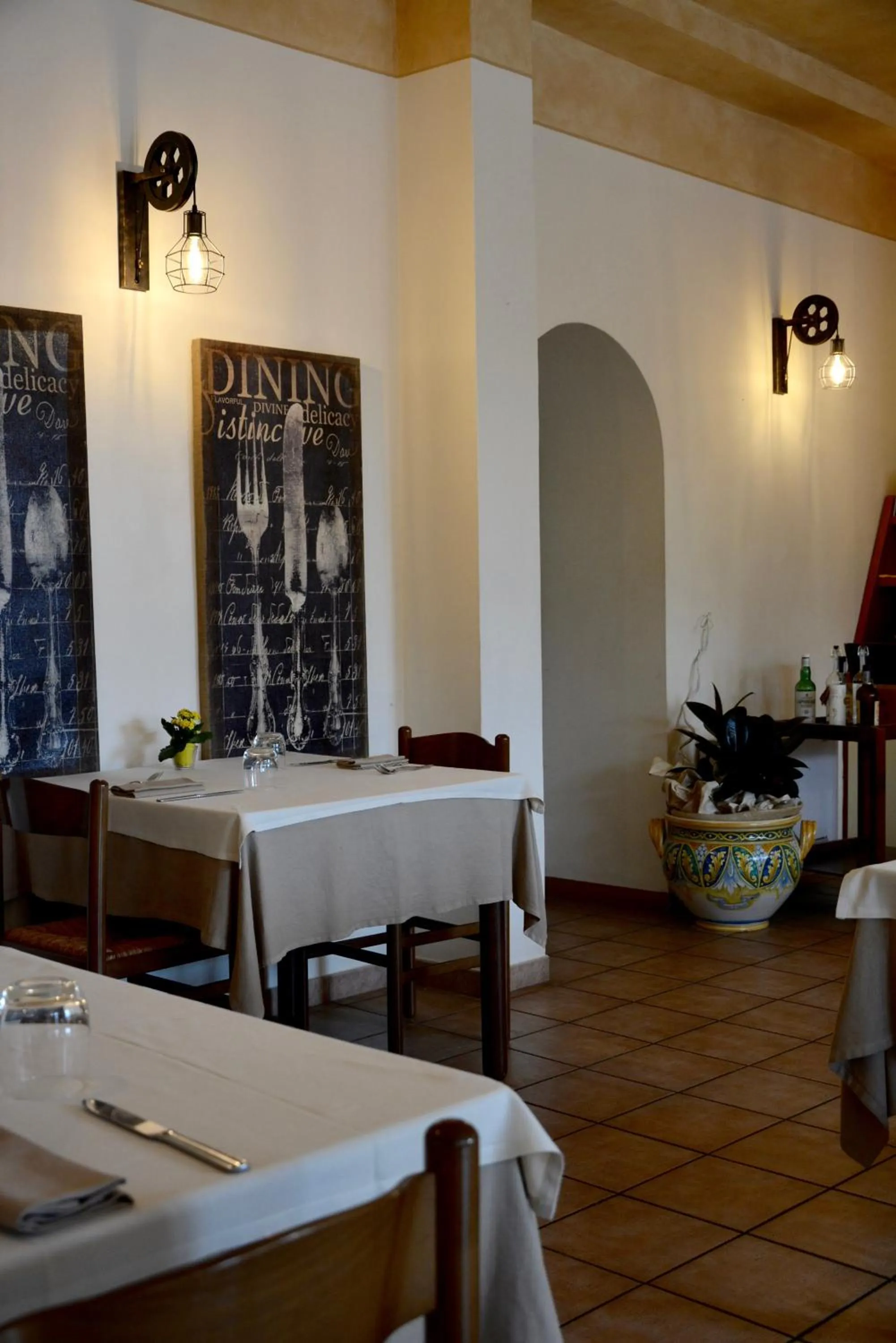 Dining area in Hotel Pinamonte