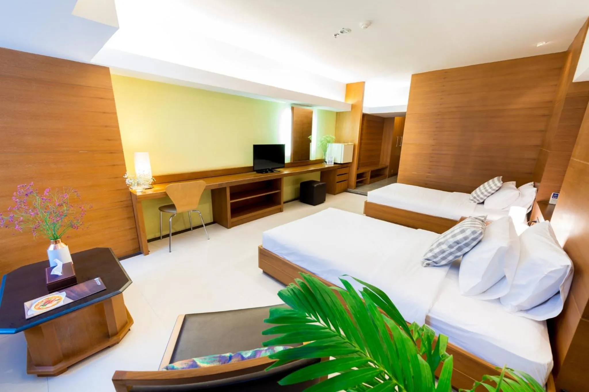 Photo of the whole room, Bed in Laemtong Serviced Apartment
