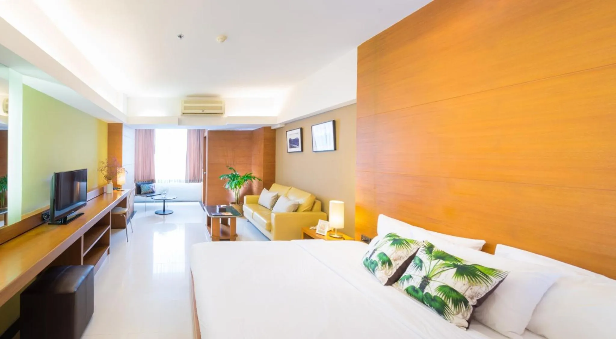Bedroom in Laemtong Serviced Apartment