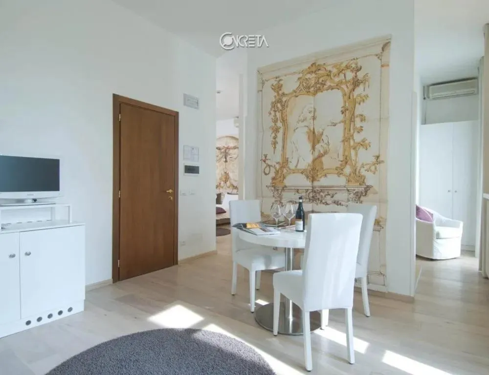 Photo of the whole room in Hotel Castello di Santa Vittoria