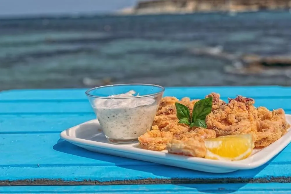 Restaurant/places to eat in Sensi Hotel