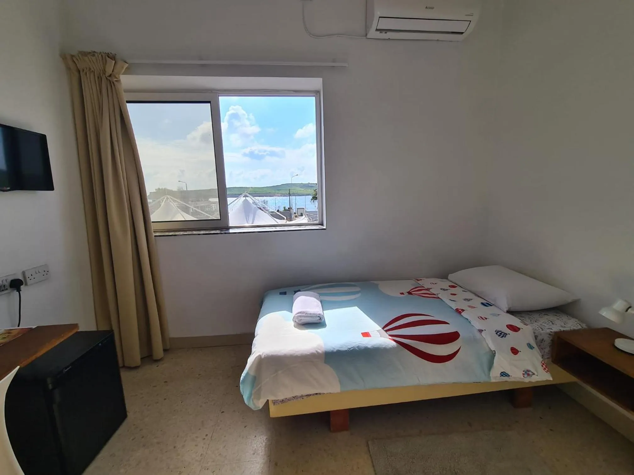 Bedroom, Bed in Sensi Hotel