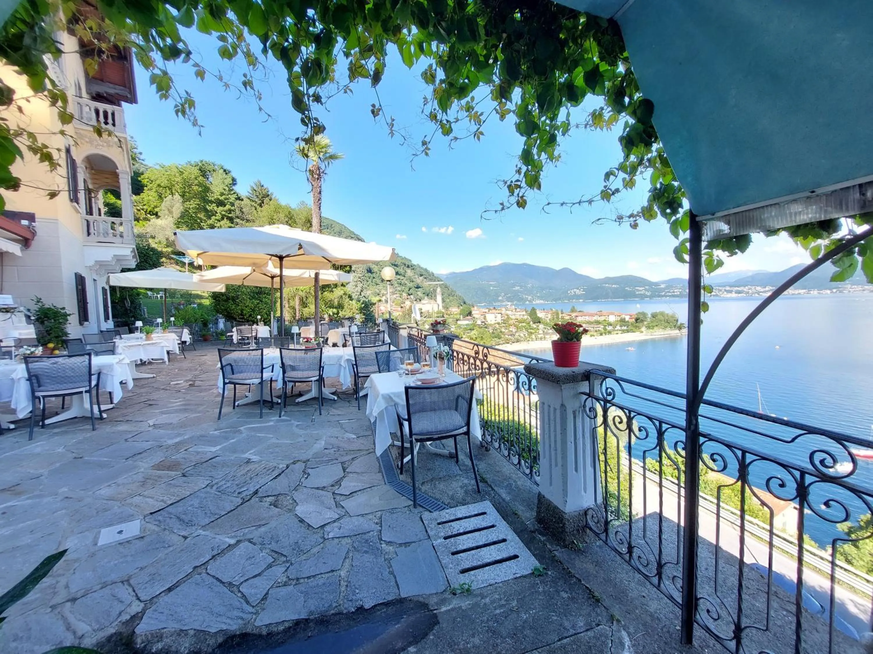 Restaurant/places to eat in Hotel La Rondinella