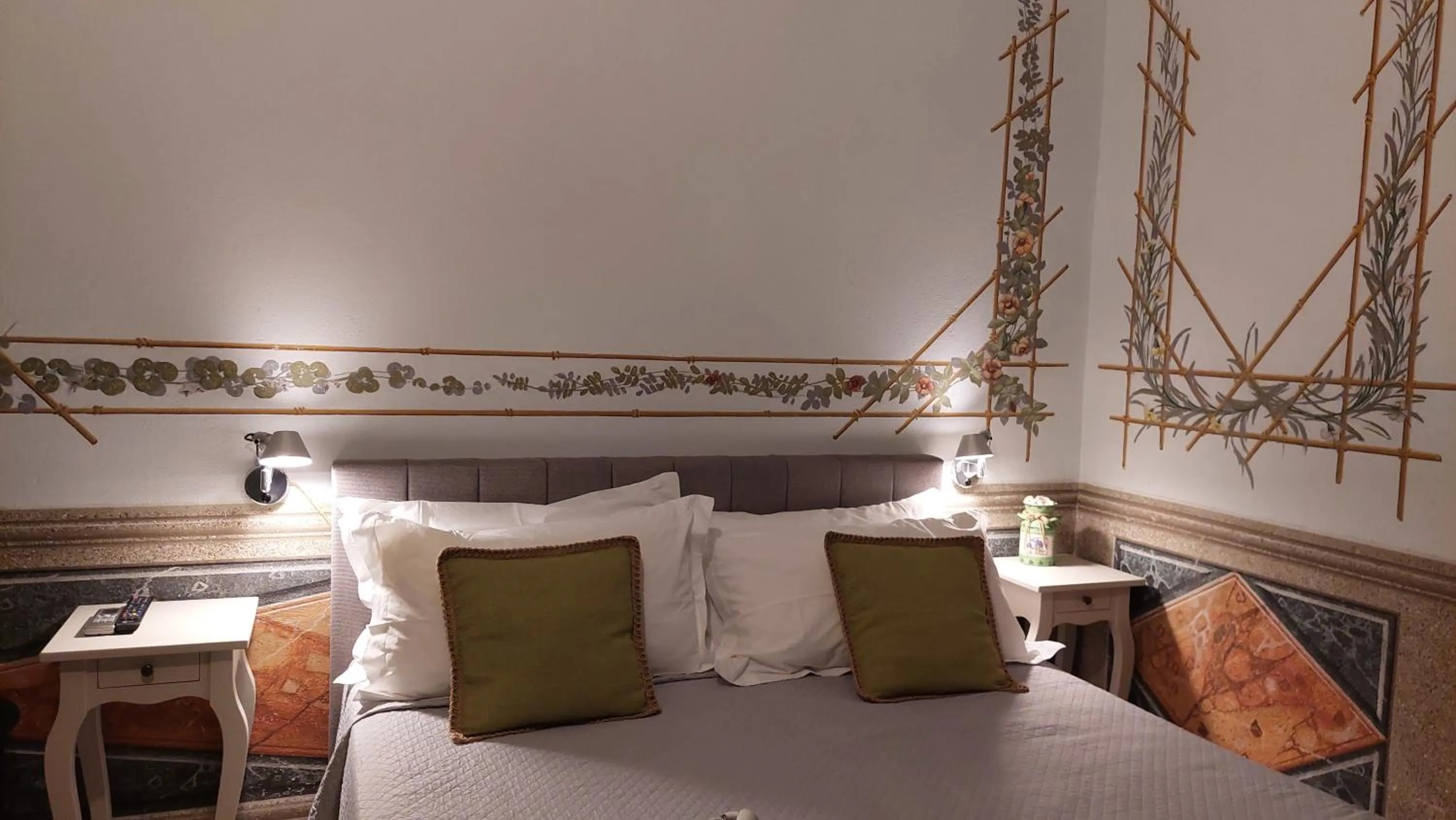 Bed in Hotel La Rondinella