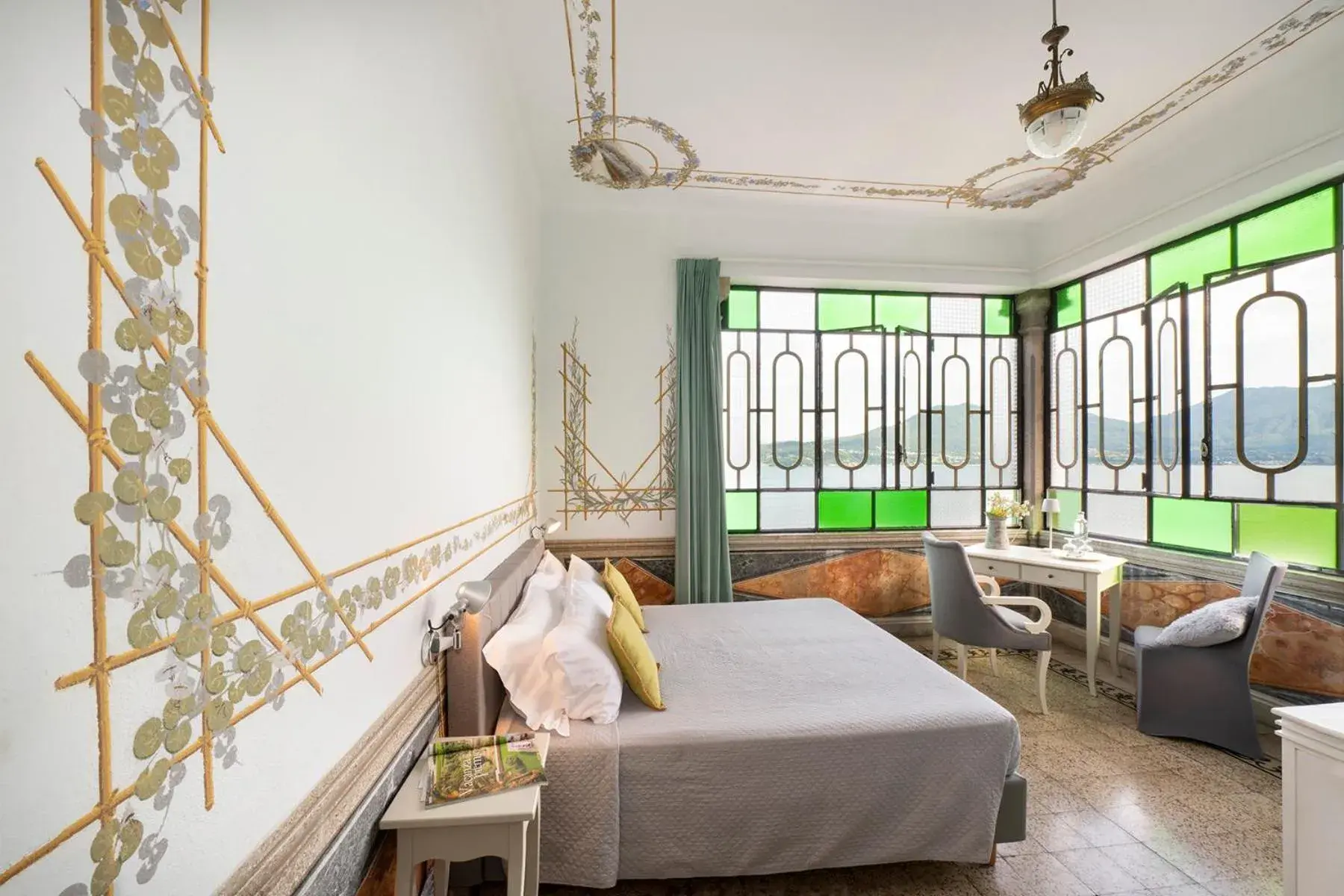 Deluxe Double Room with Sea View in Hotel La Rondinella Deluxe Double Room with Sea View in Hotel La Rondinella