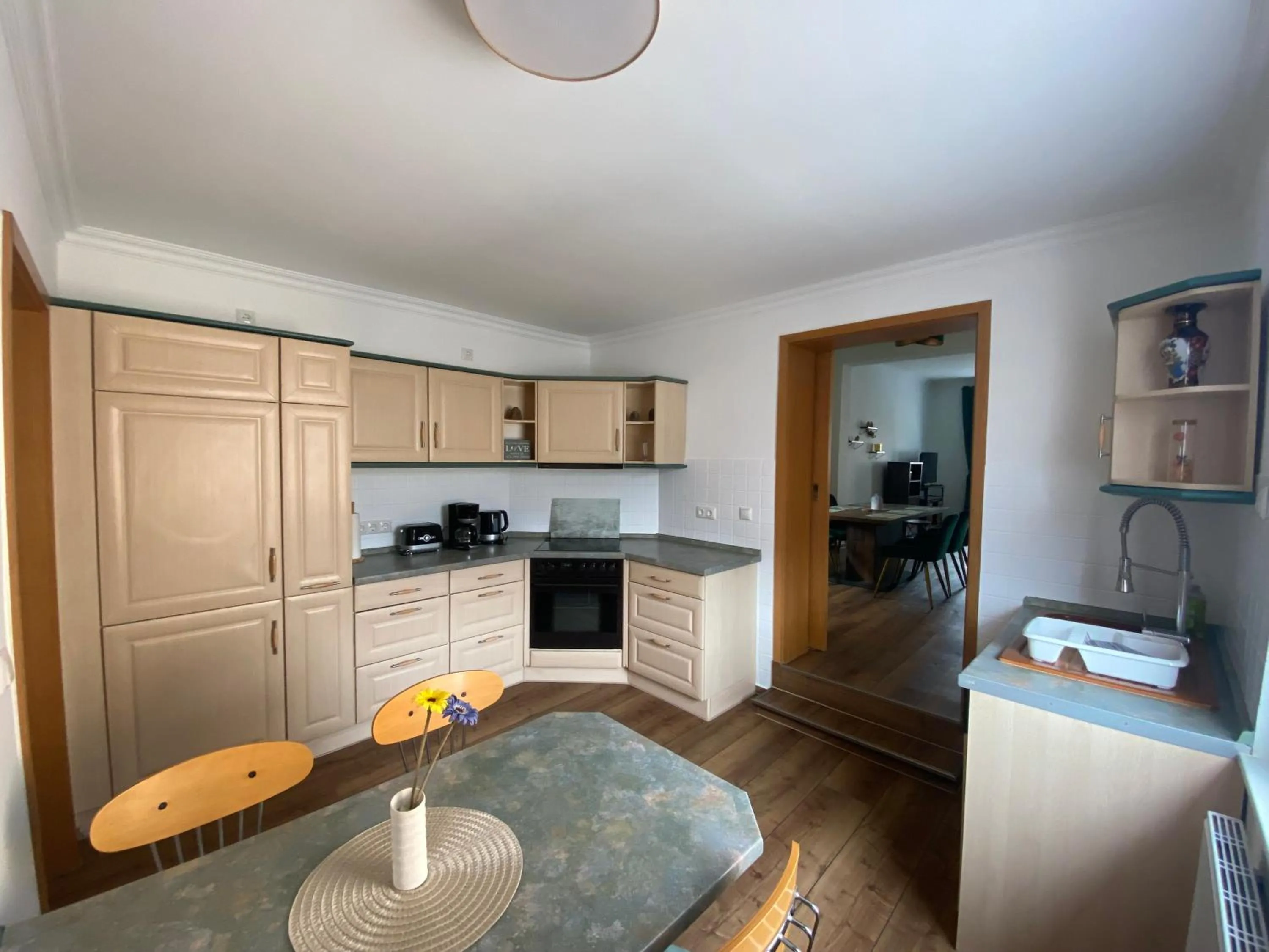 kitchen in Pension & Ferienwohnungen Schneidereit