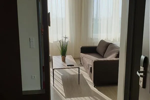 Seating area in Motel Plus Schönefeld