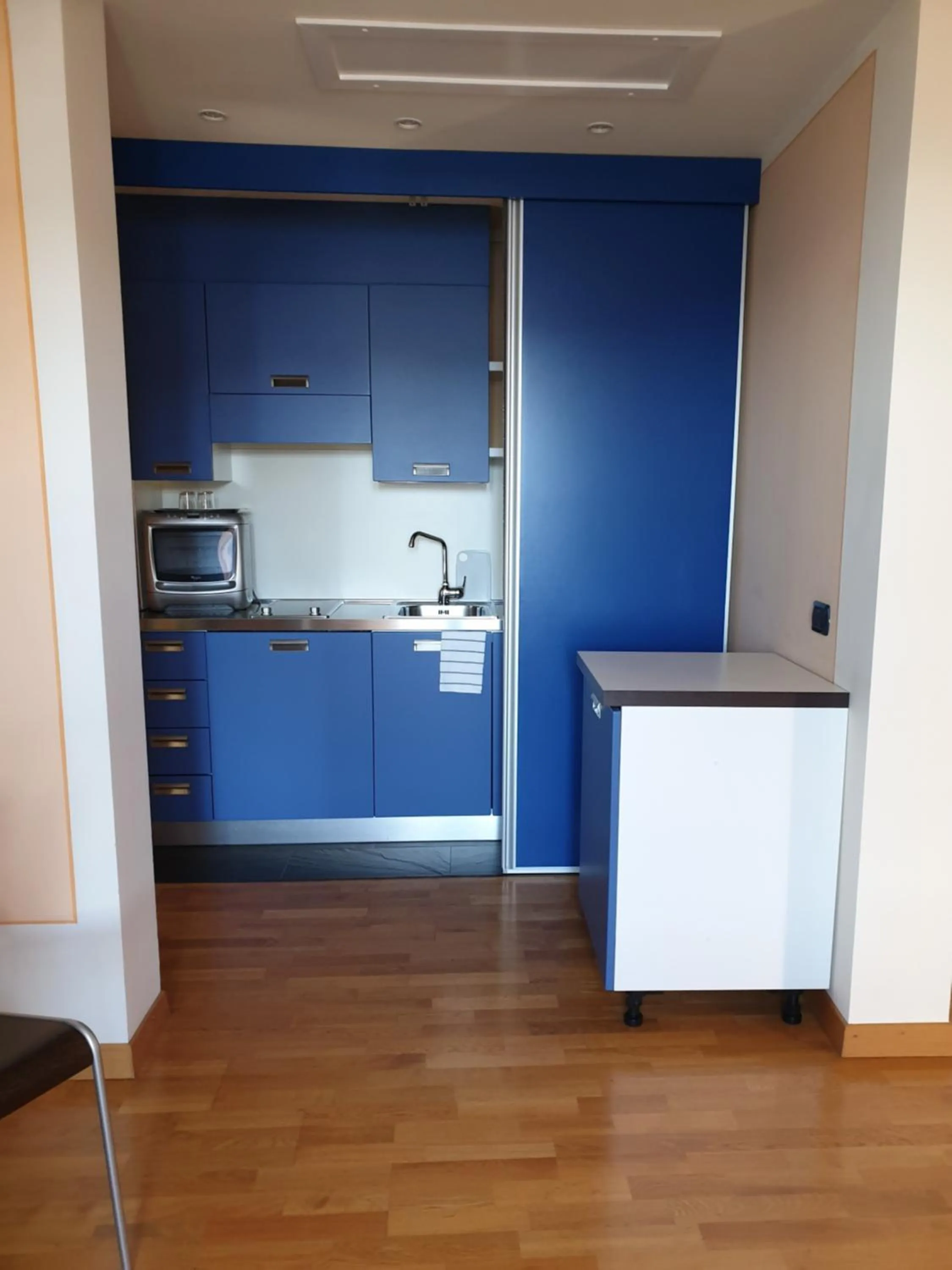 Kitchen or kitchenette in Hotel Residence La Luna Nel Porto
