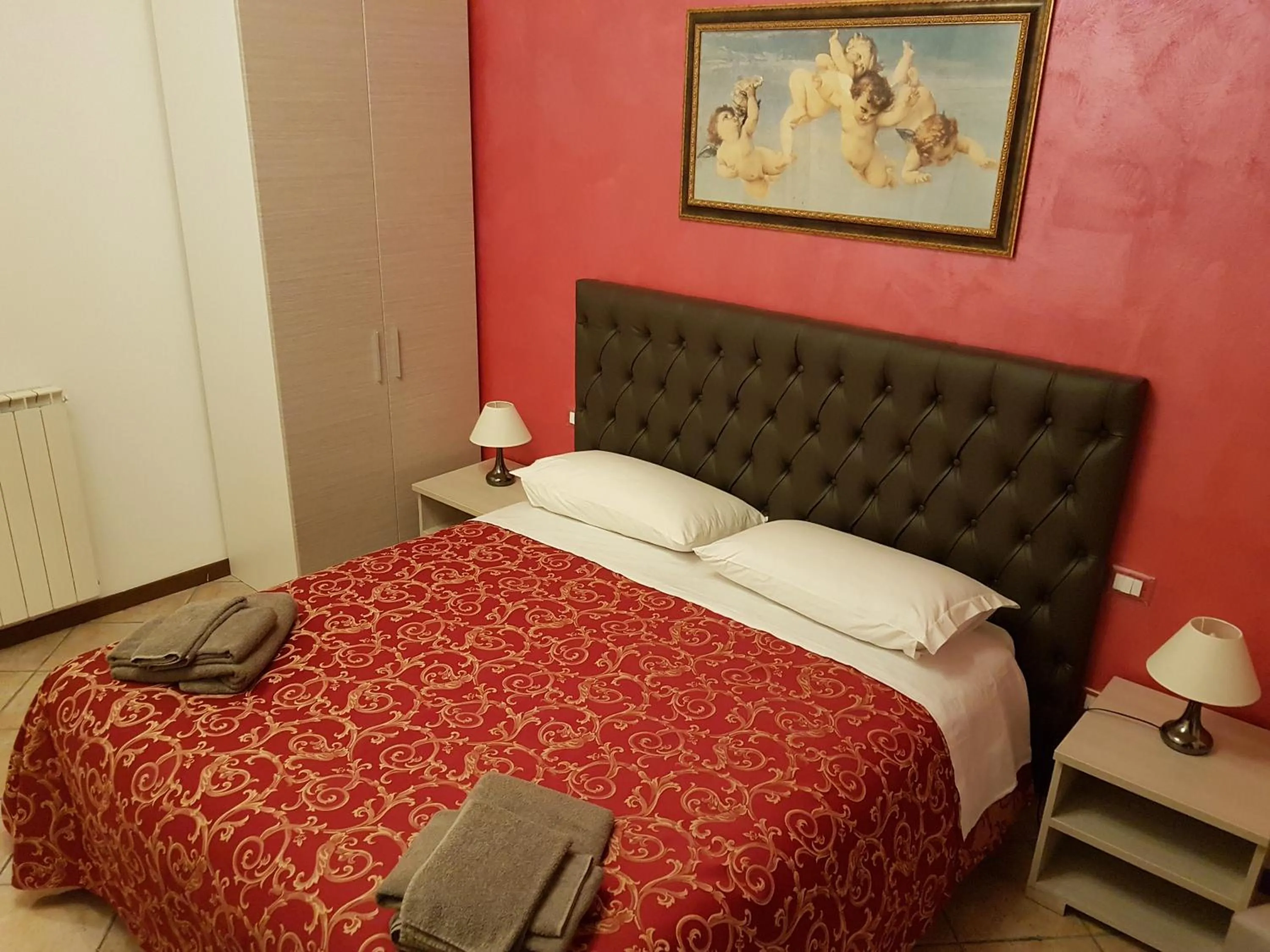 Photo of the whole room, Bed in B&B La Cittadella