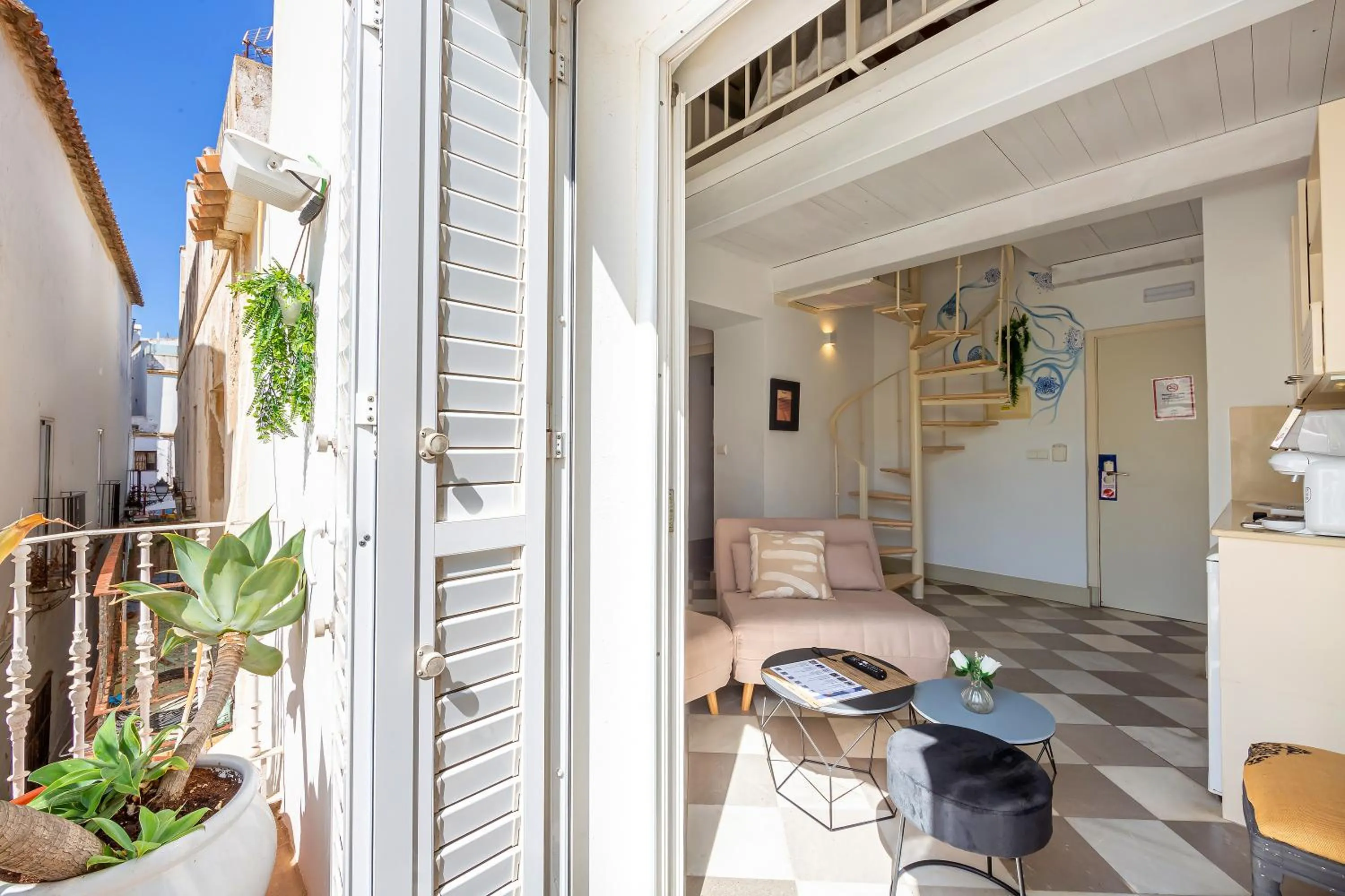 Balcony/Terrace in La Casa de la Favorita