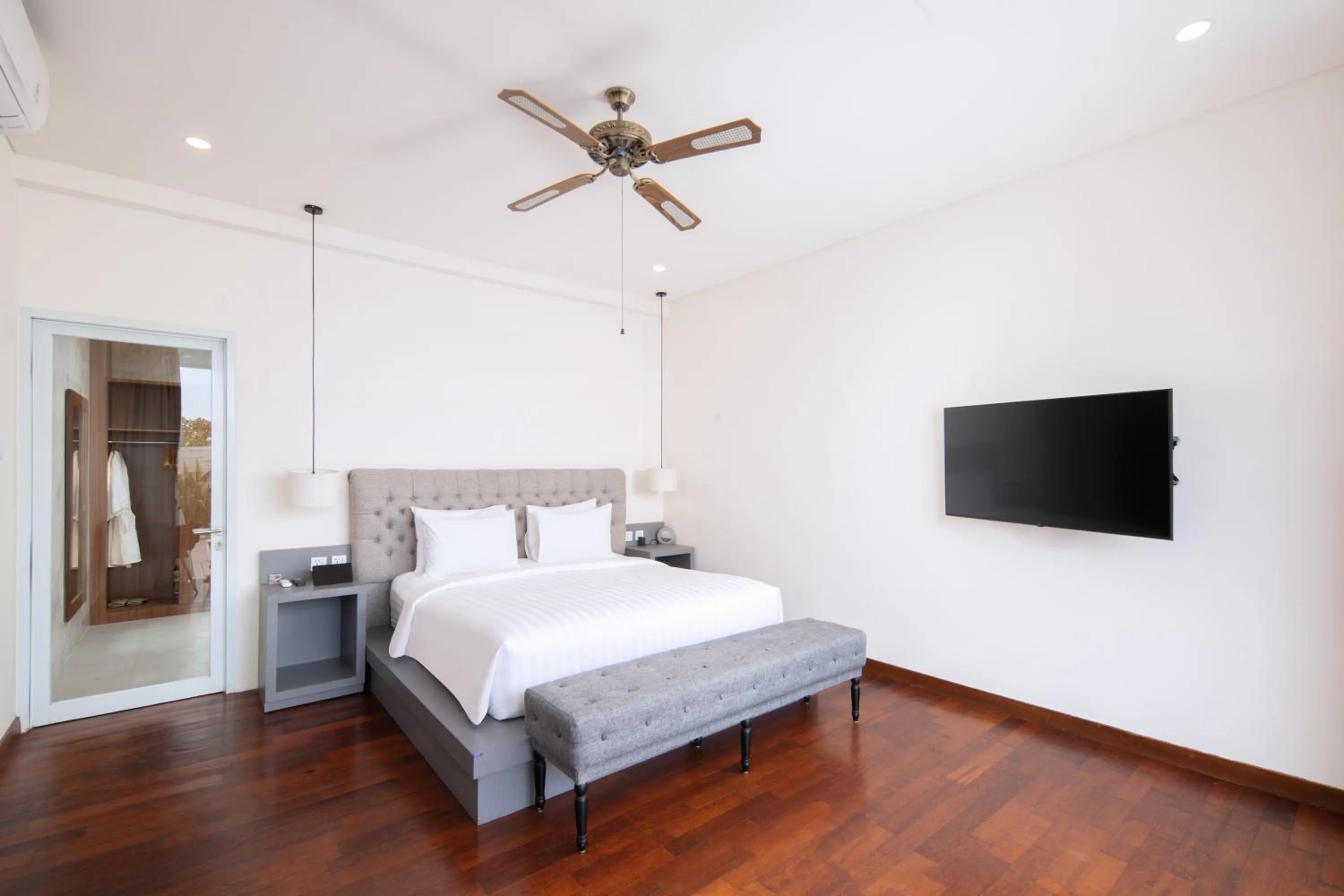 Communal lounge/ TV room, Bed in The Daha Luxury Villas