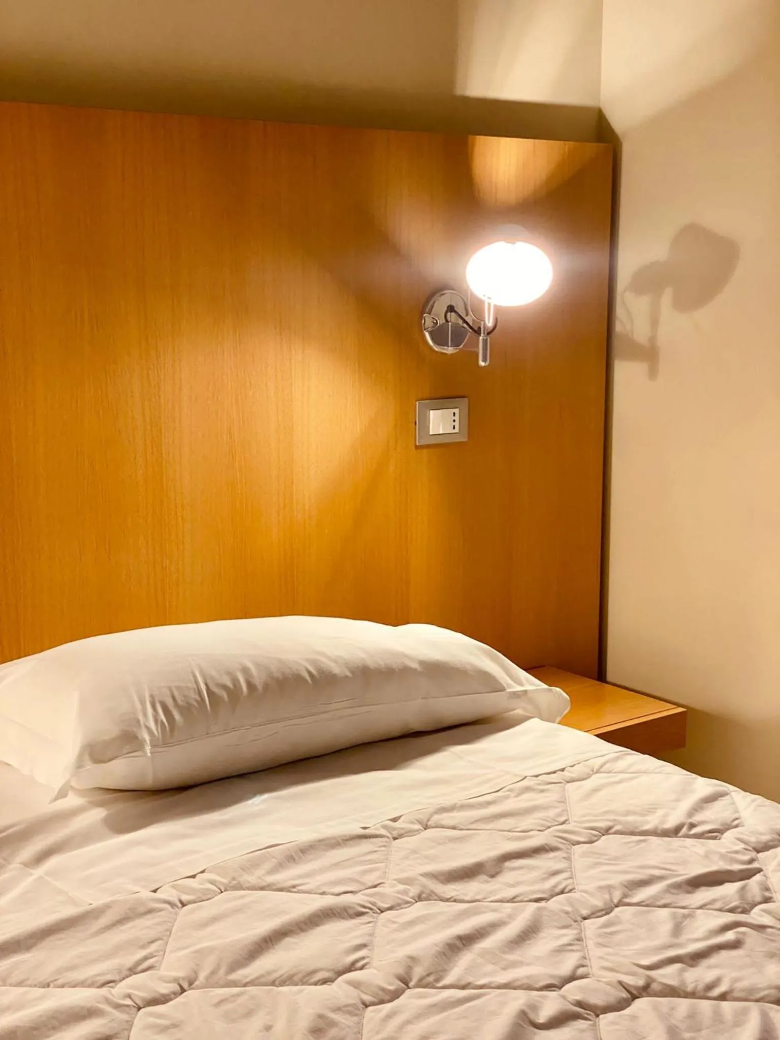 Bed in Hotel Saraceno Al Faro