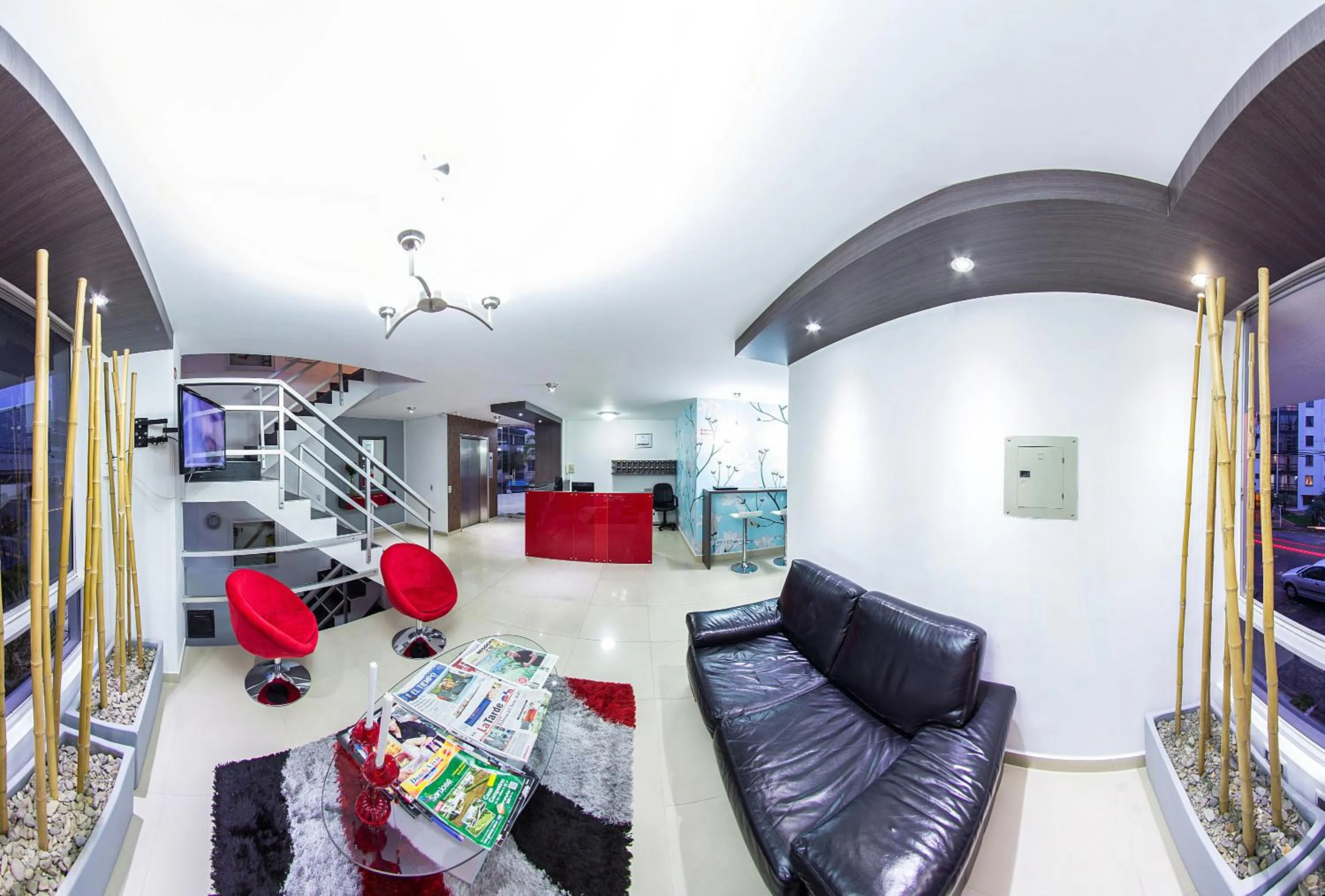 TV and multimedia in Monterosa Apartamentos Amoblados