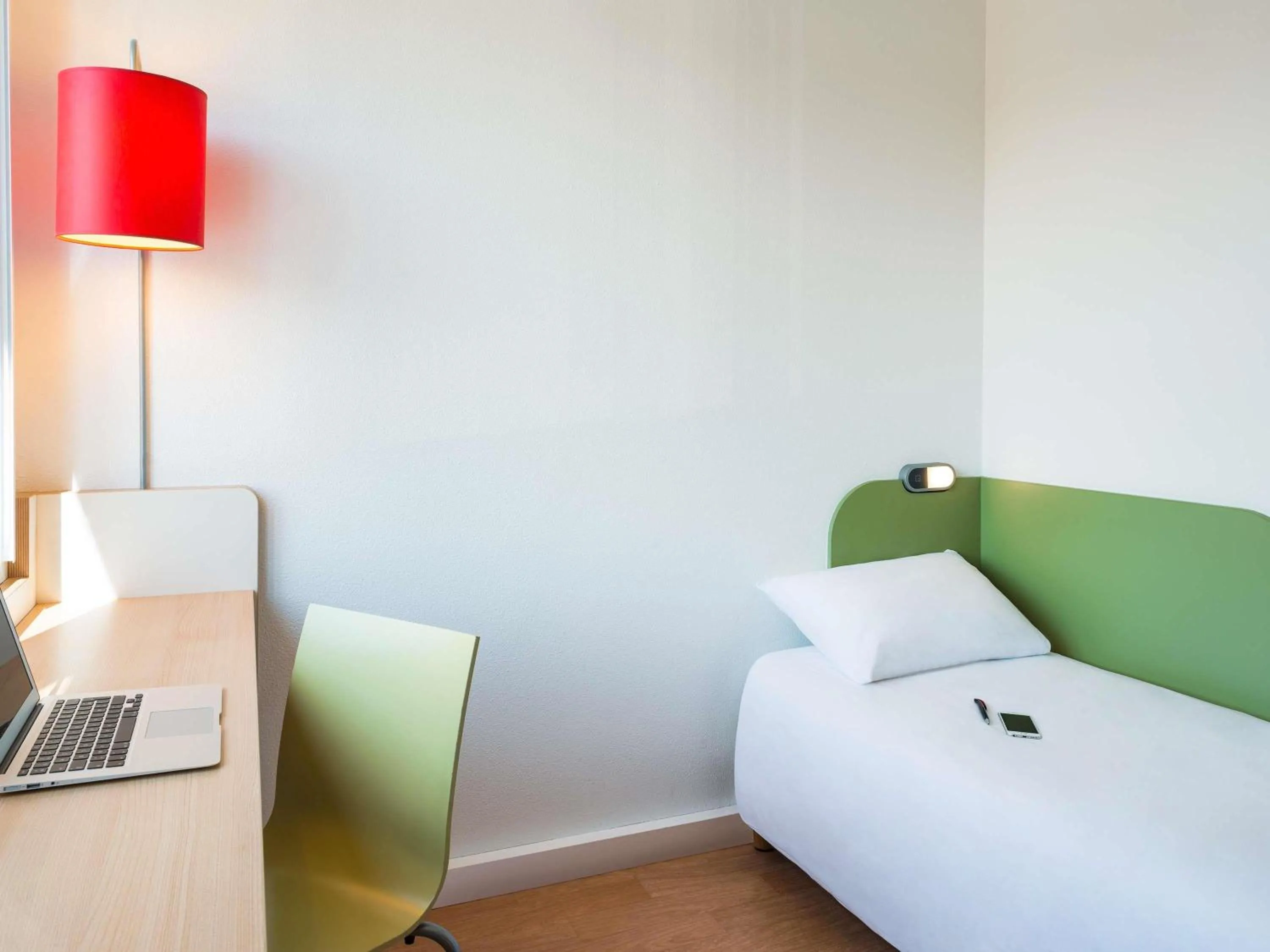 Bedroom, Bed in Ibis Budget Lyon Centre - Gare Part Dieu