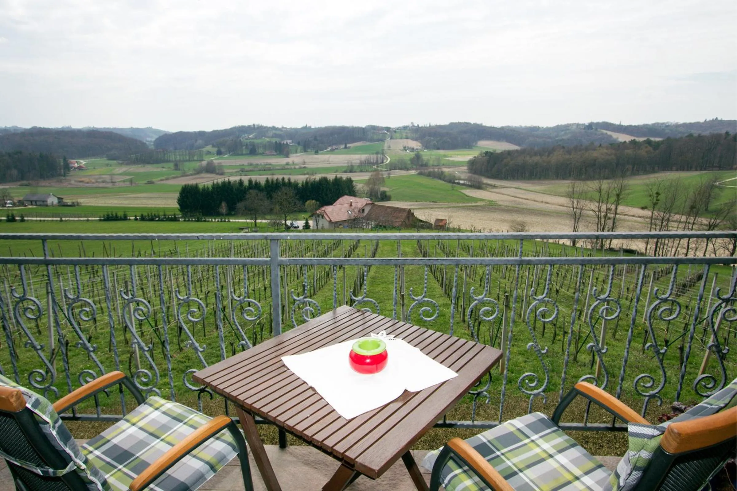 Spring in Tourism Tompa