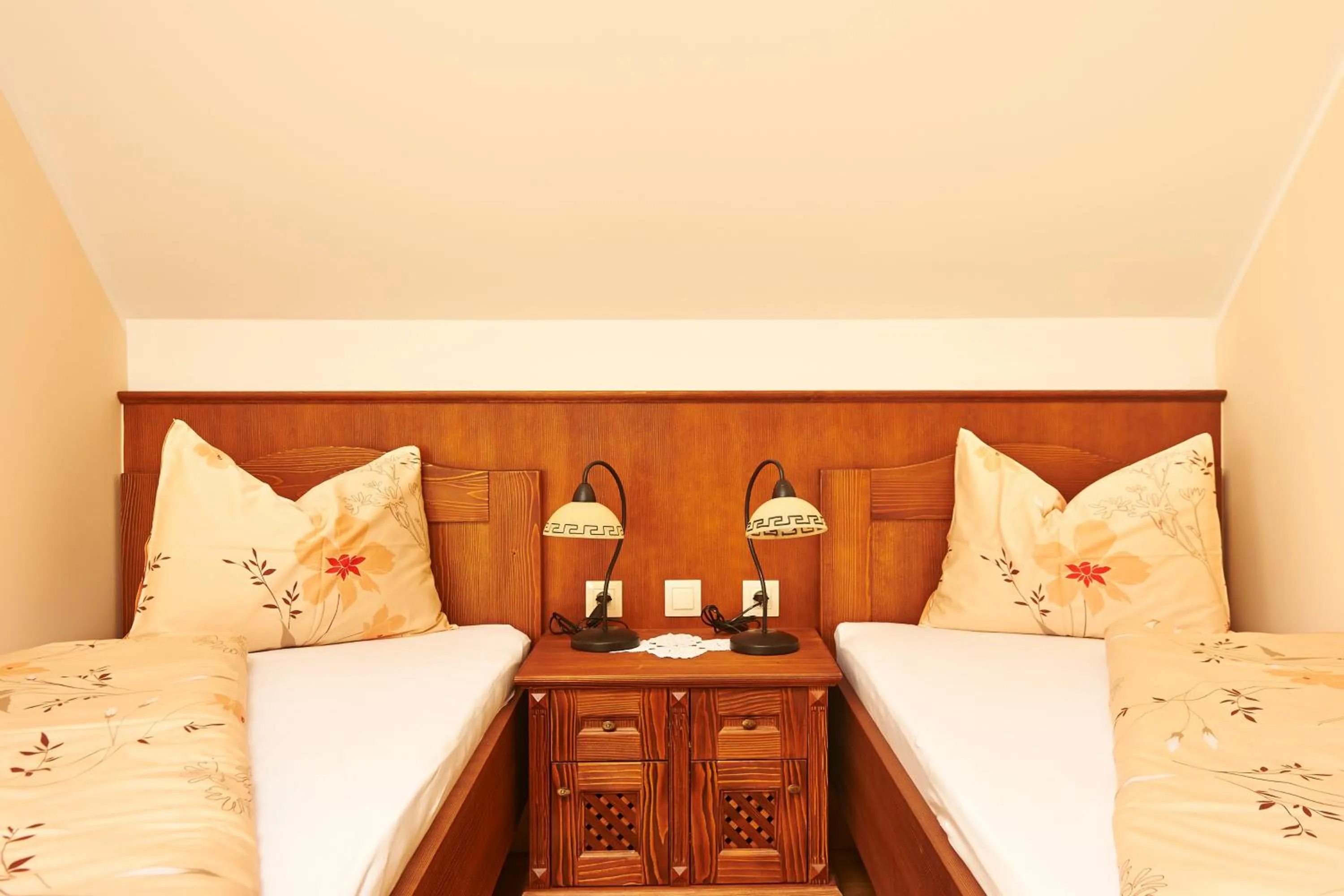 Bed in Tourism Tompa