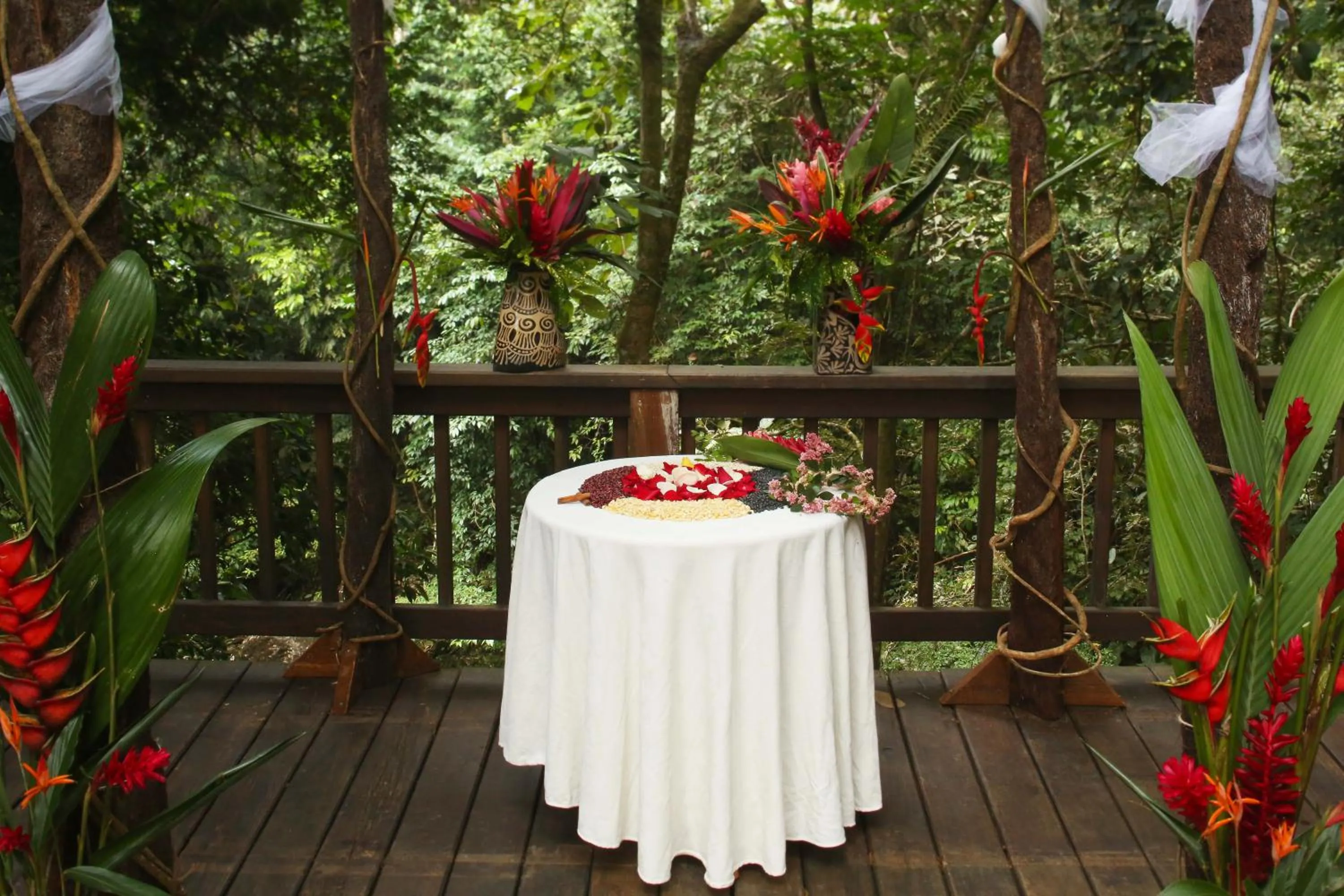 Patio in The Lodge at Pico Bonito