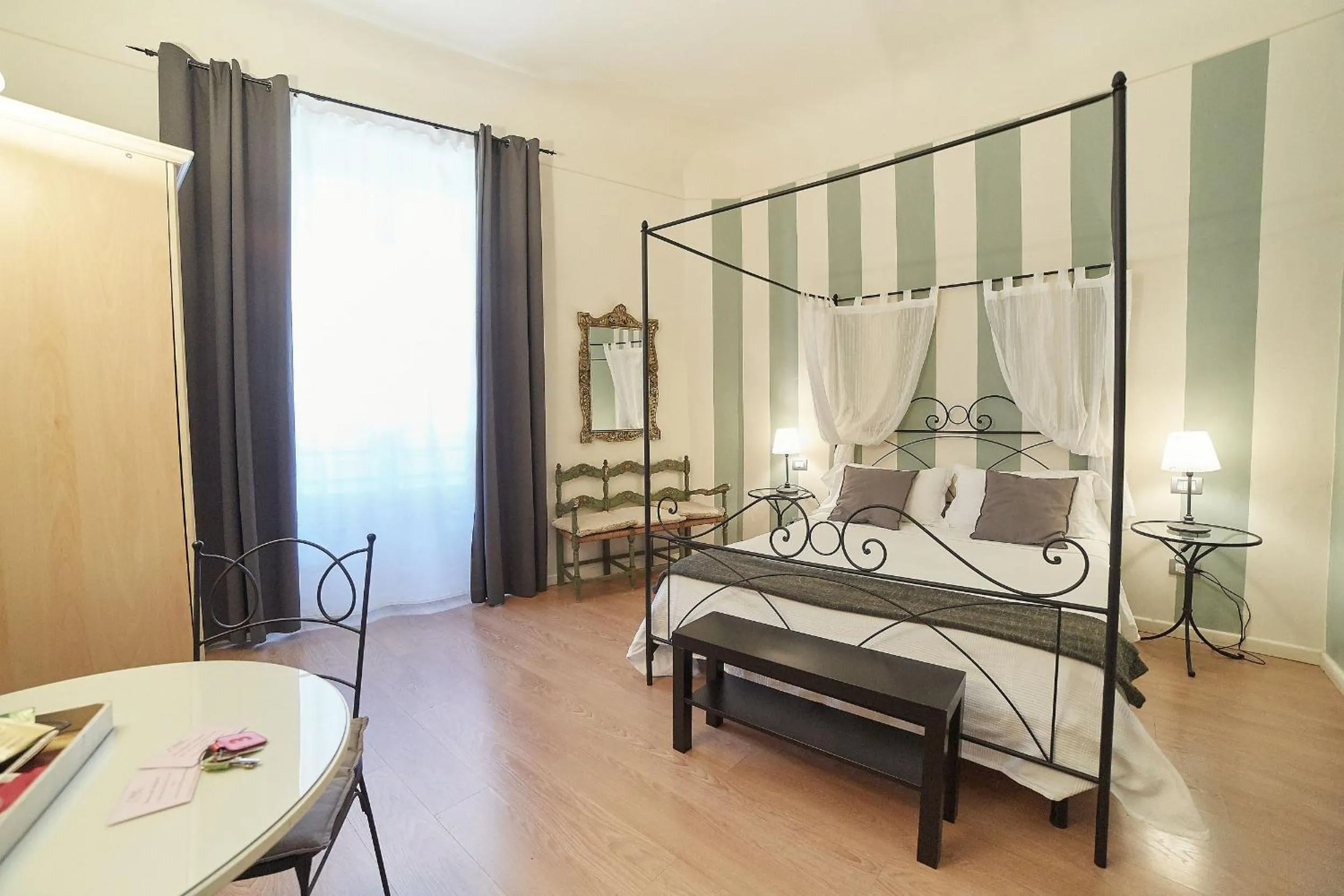 Bed in B&B Di Piazza Del Duomo