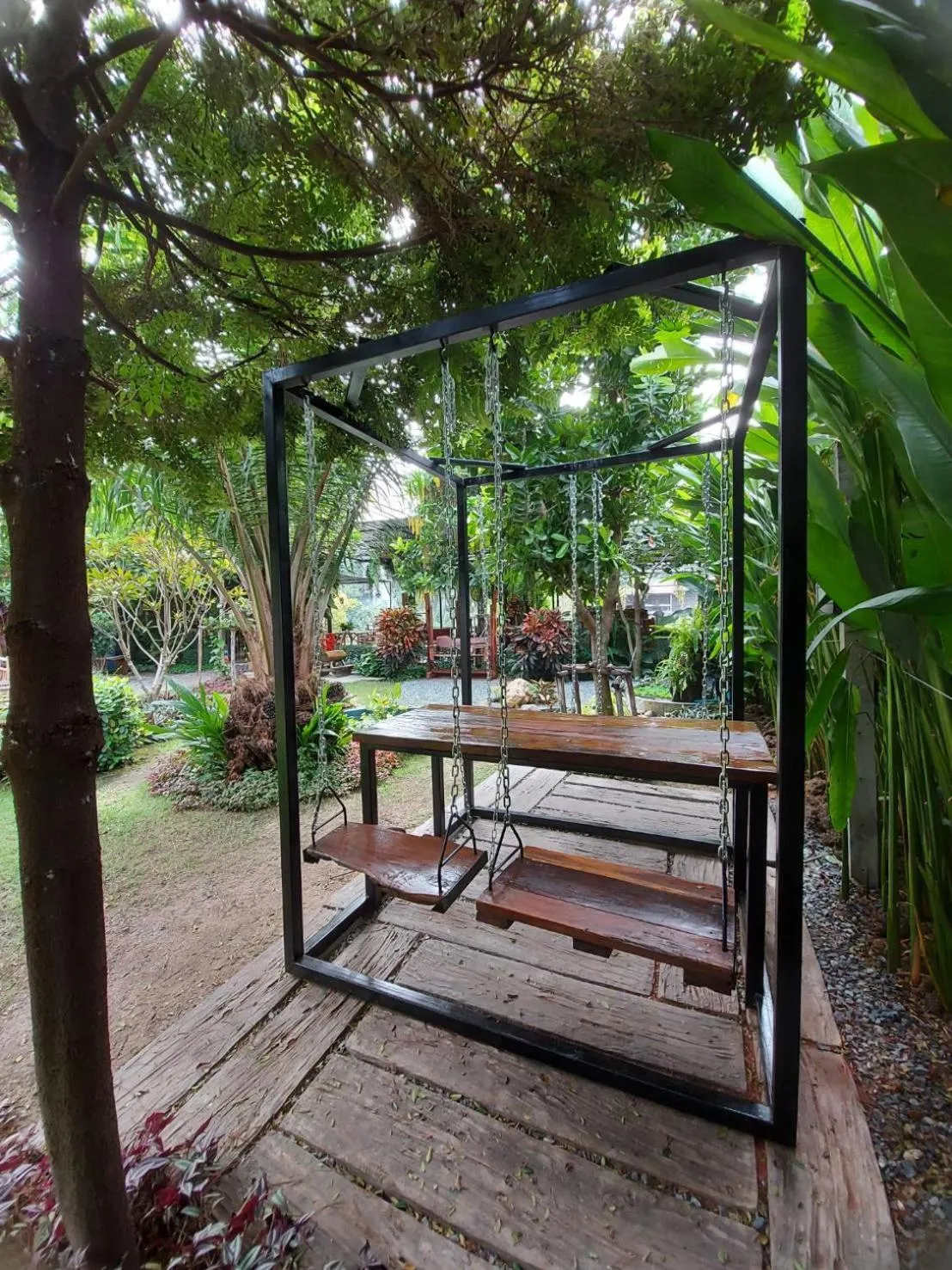 Baan Canalee (บ้านคานาลี)