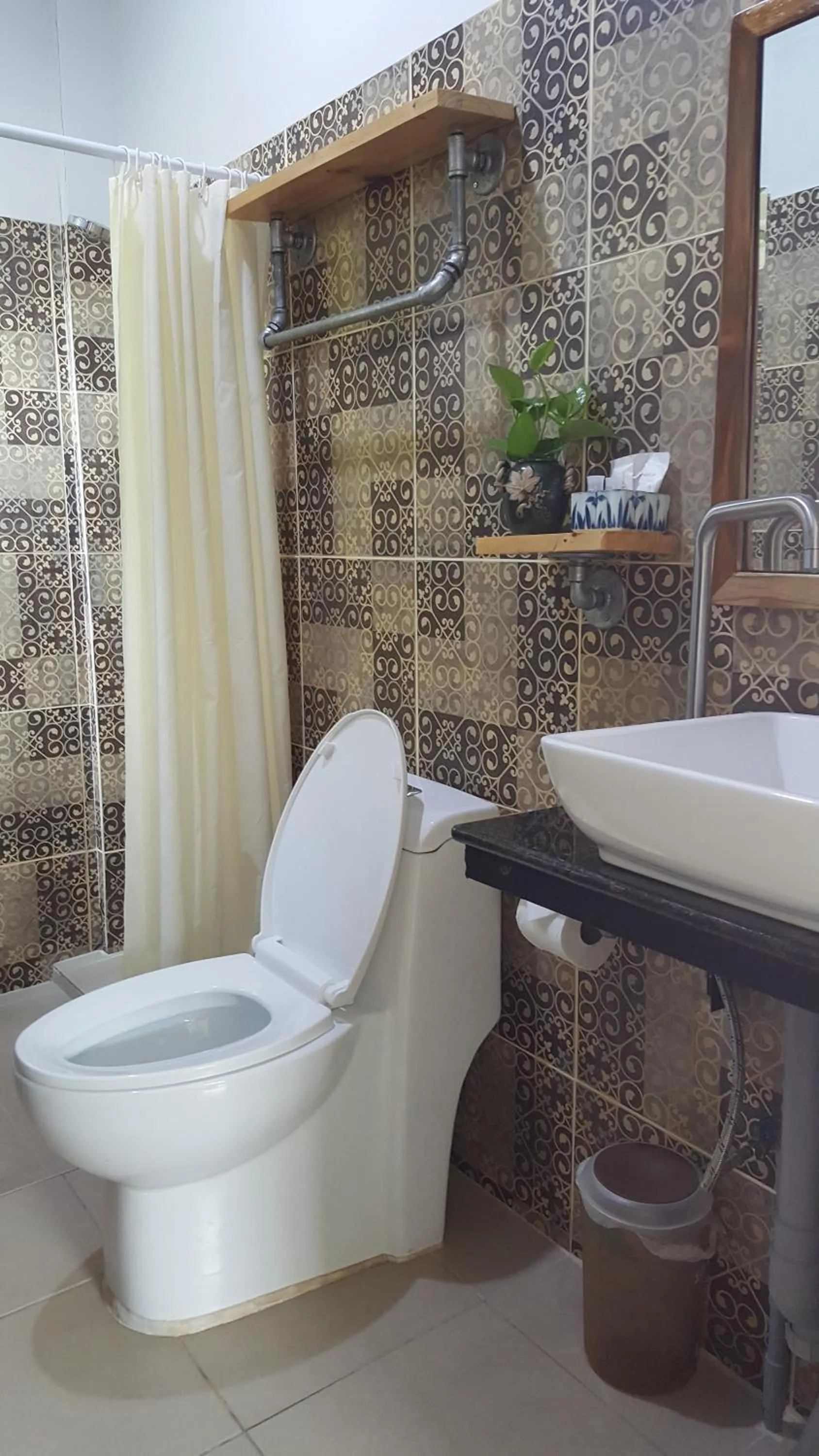 Baan Canalee (บ้านคานาลี)