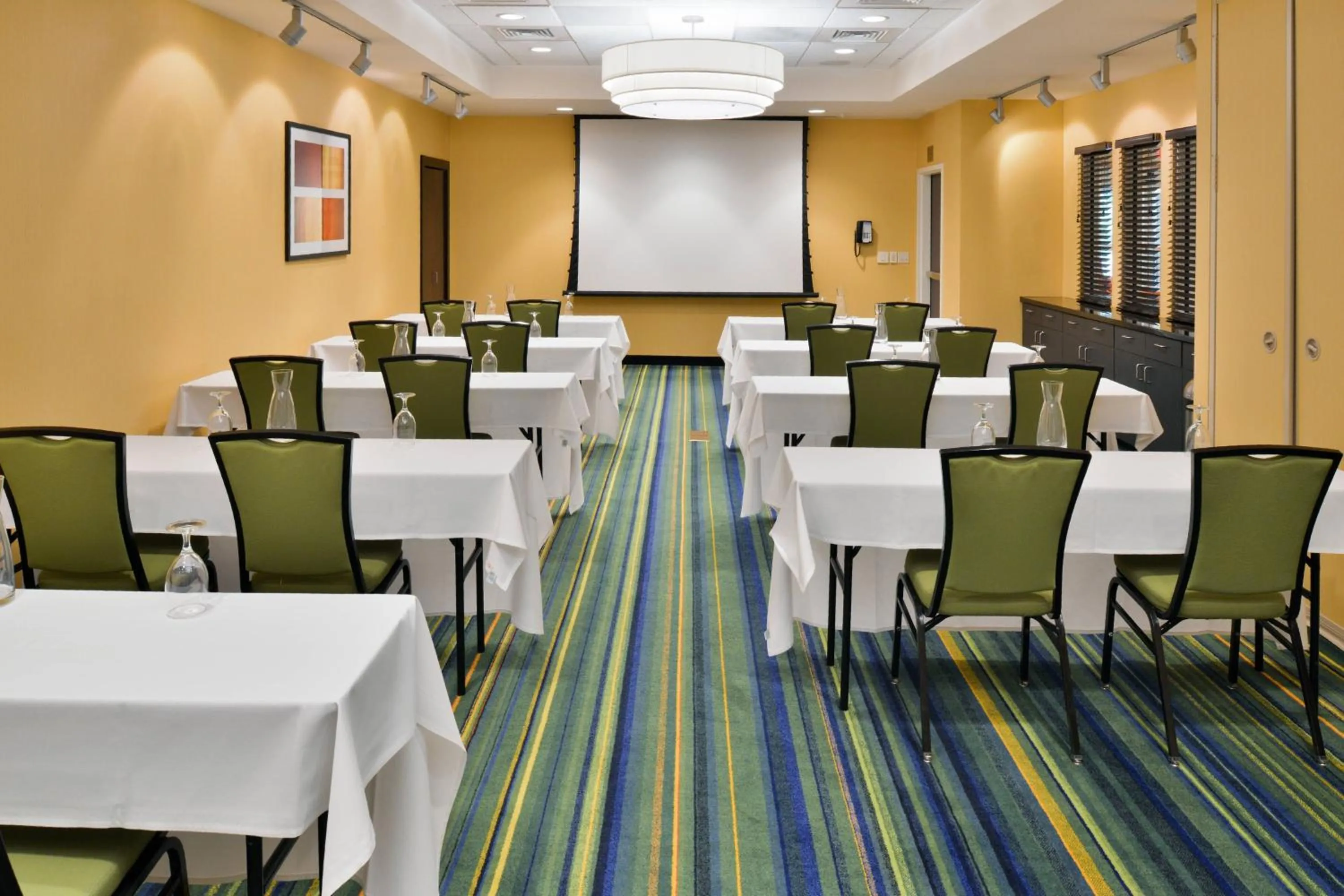 Meeting/conference room in Fairfield by Marriott Tacoma Puyallup