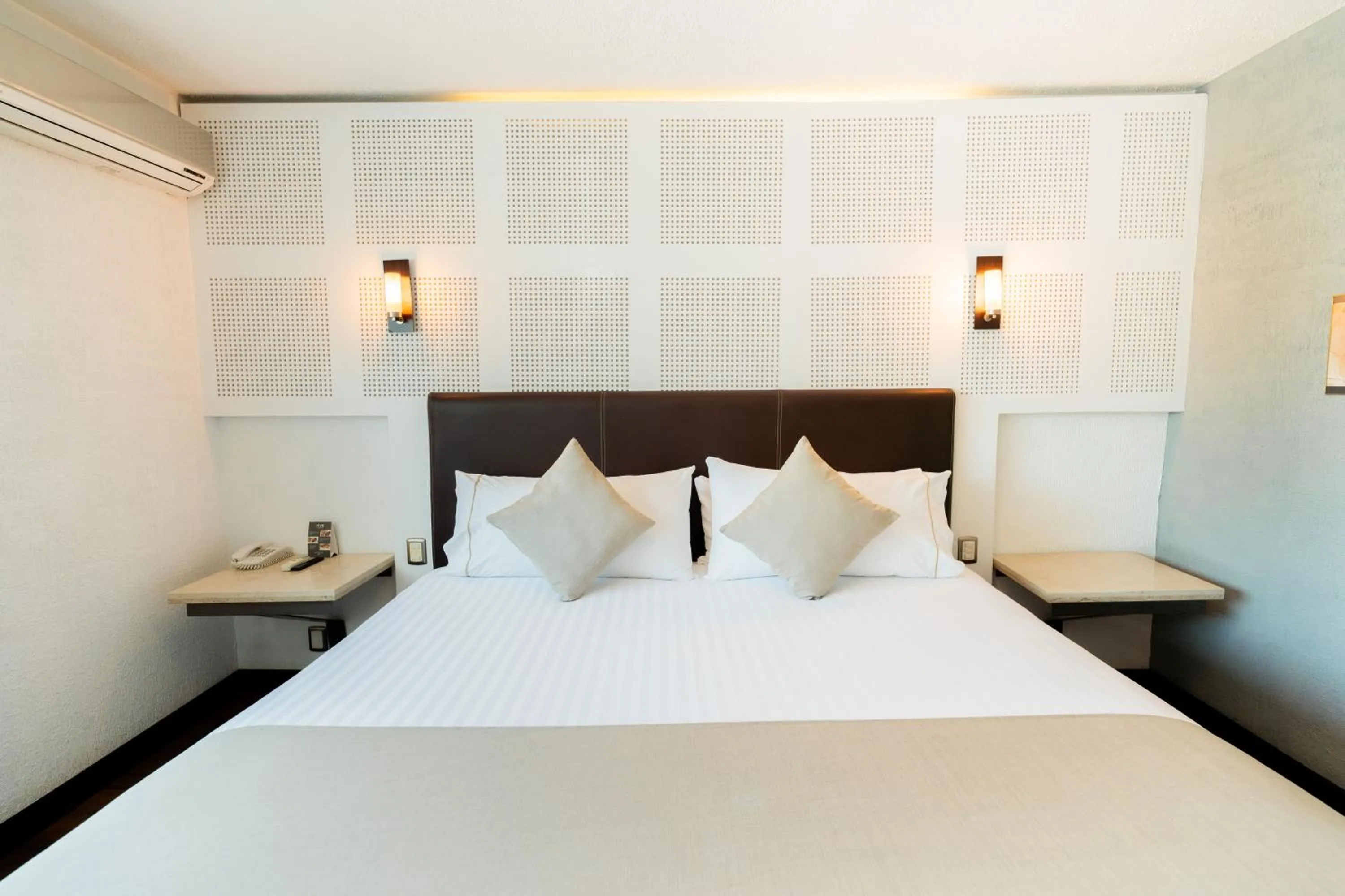 Bed in Hotel Rio Tequisquiapan