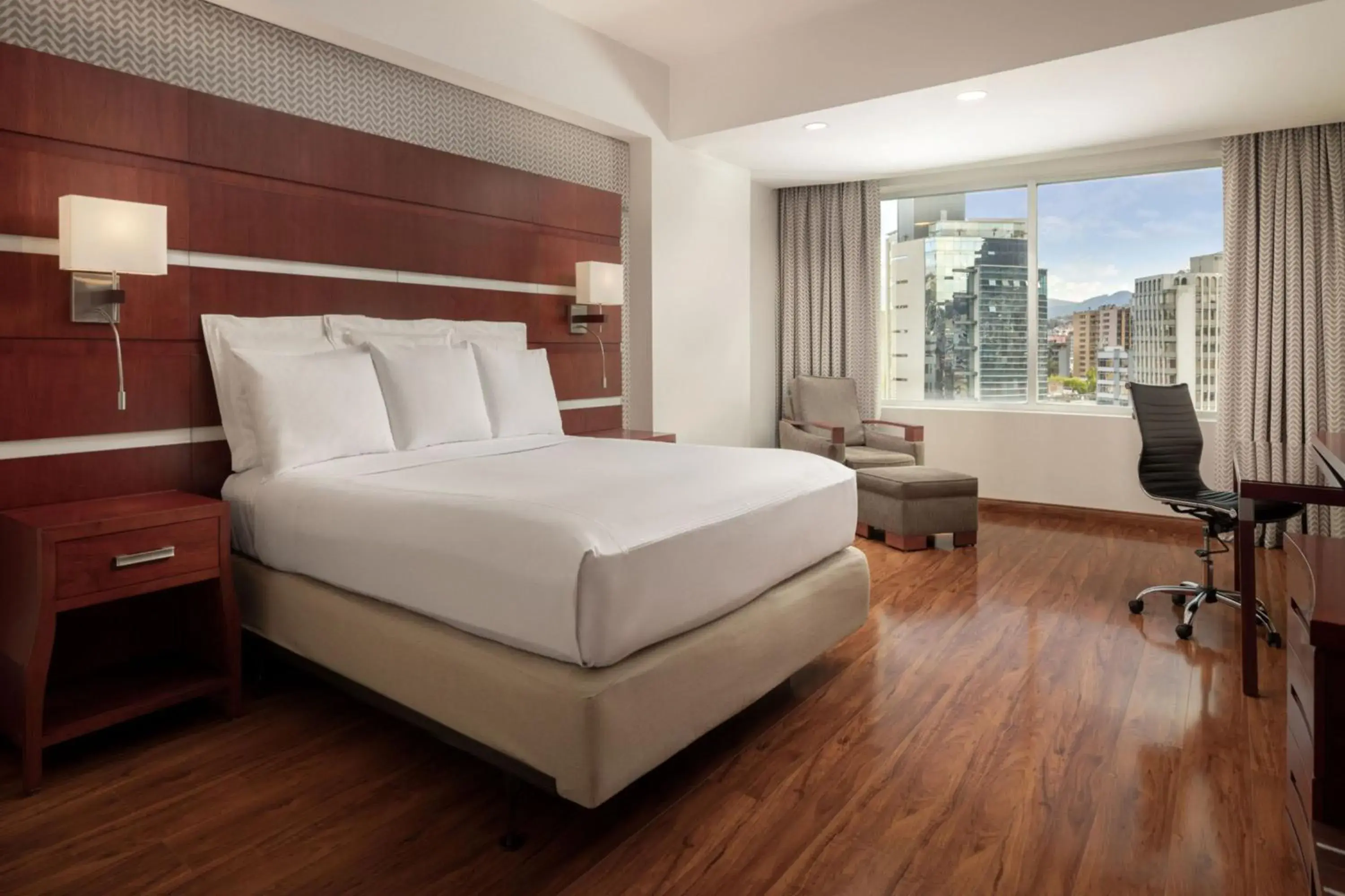 Deluxe Room, 1 King Bed in JW Marriott Quito Deluxe Room, 1 King Bed in JW Marriott Quito