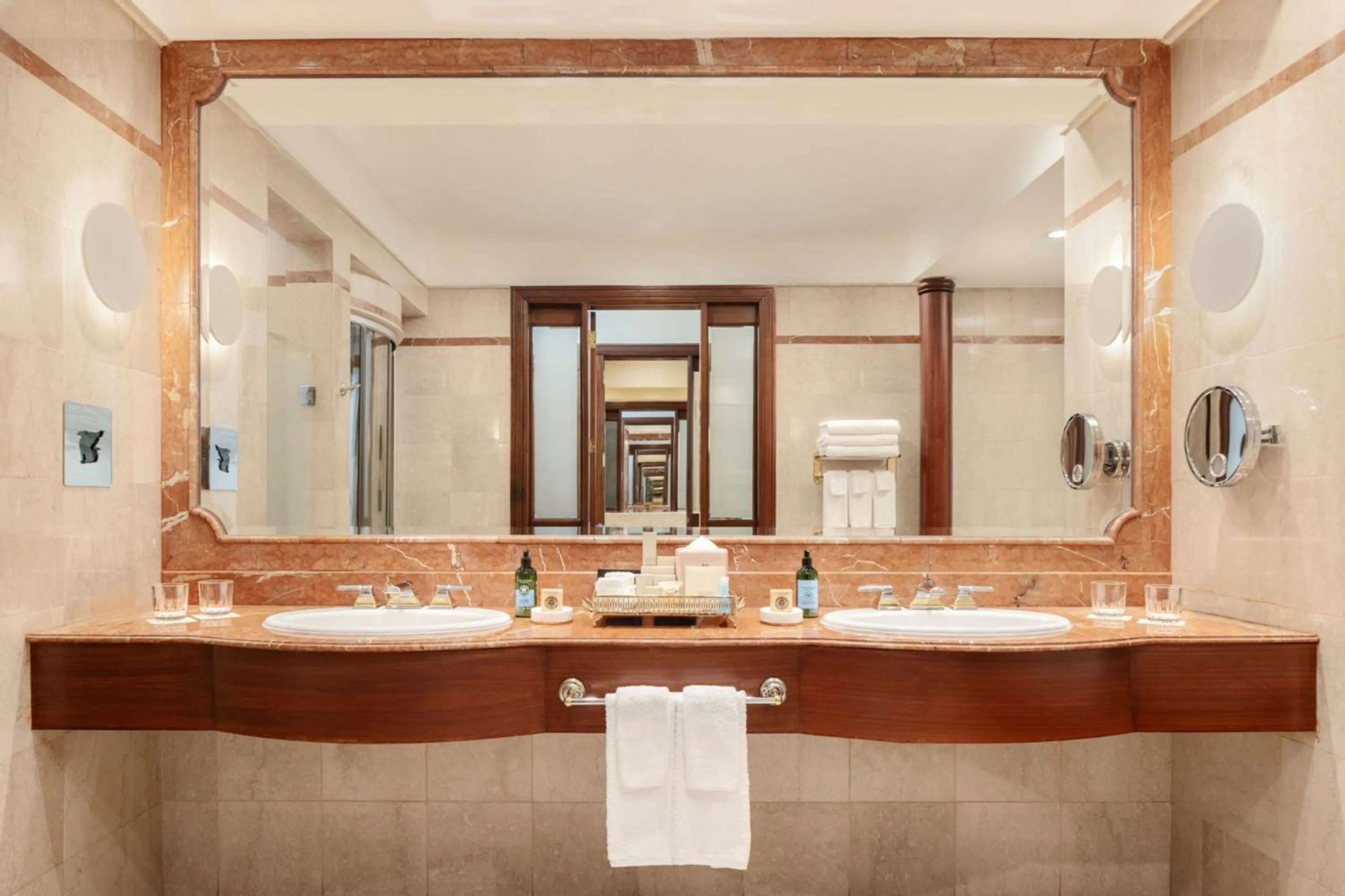 Bathroom in JW Marriott Quito