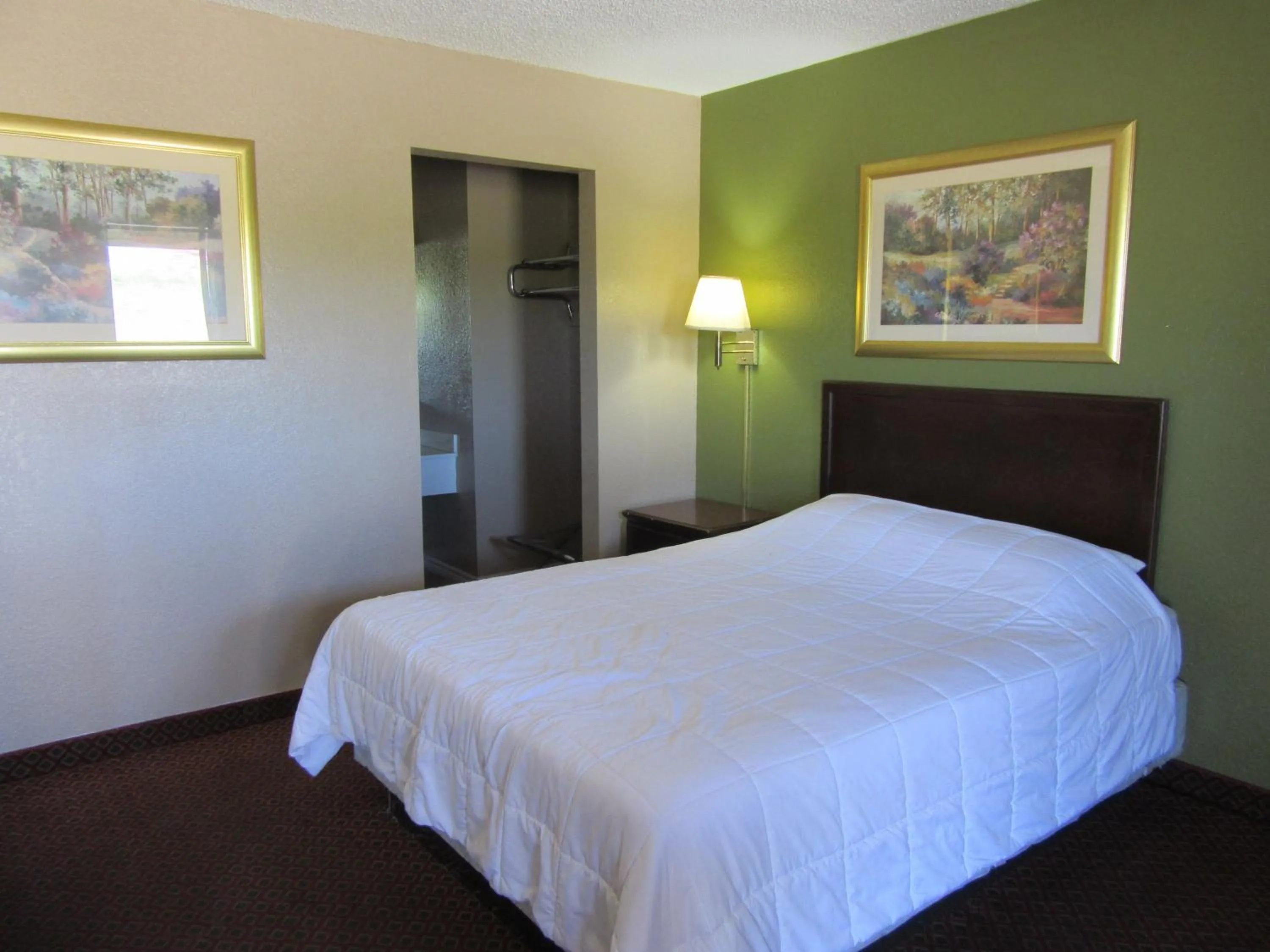 Bed in American Star Inn - Abilene