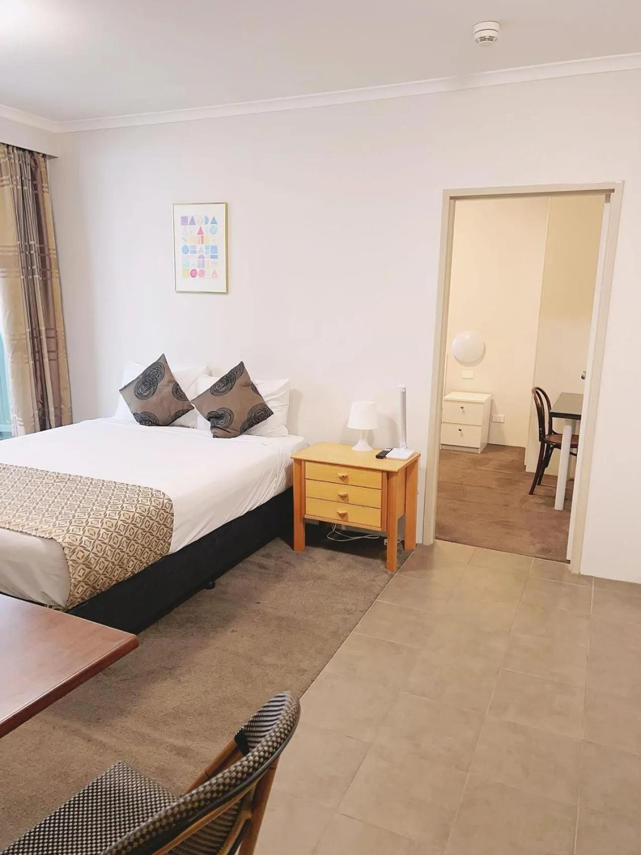 Bedroom, Bed in Carlton Lygon Lodge - Close to Melbourne Uni