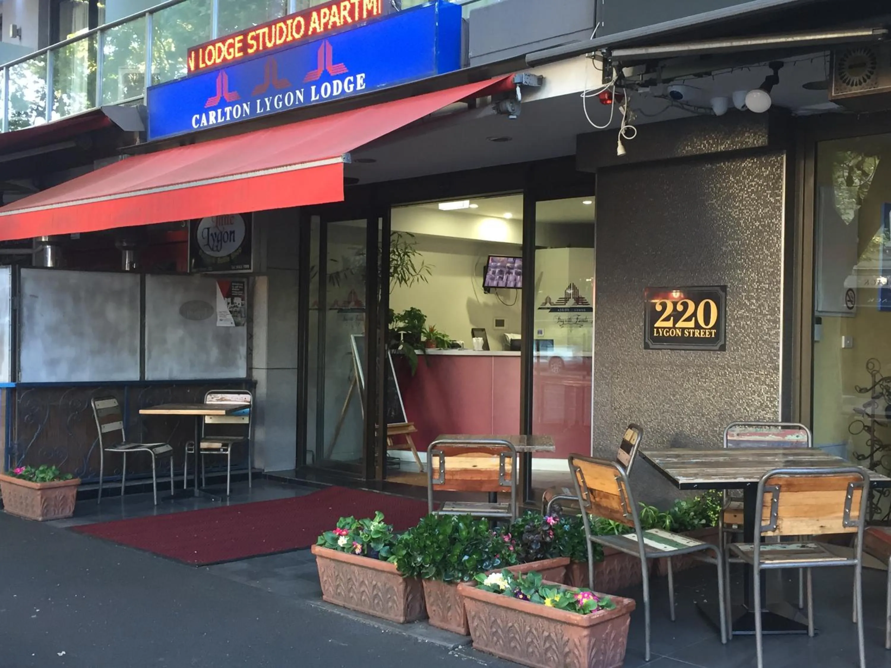 Property building in Carlton Lygon Lodge - Close to Melbourne Uni