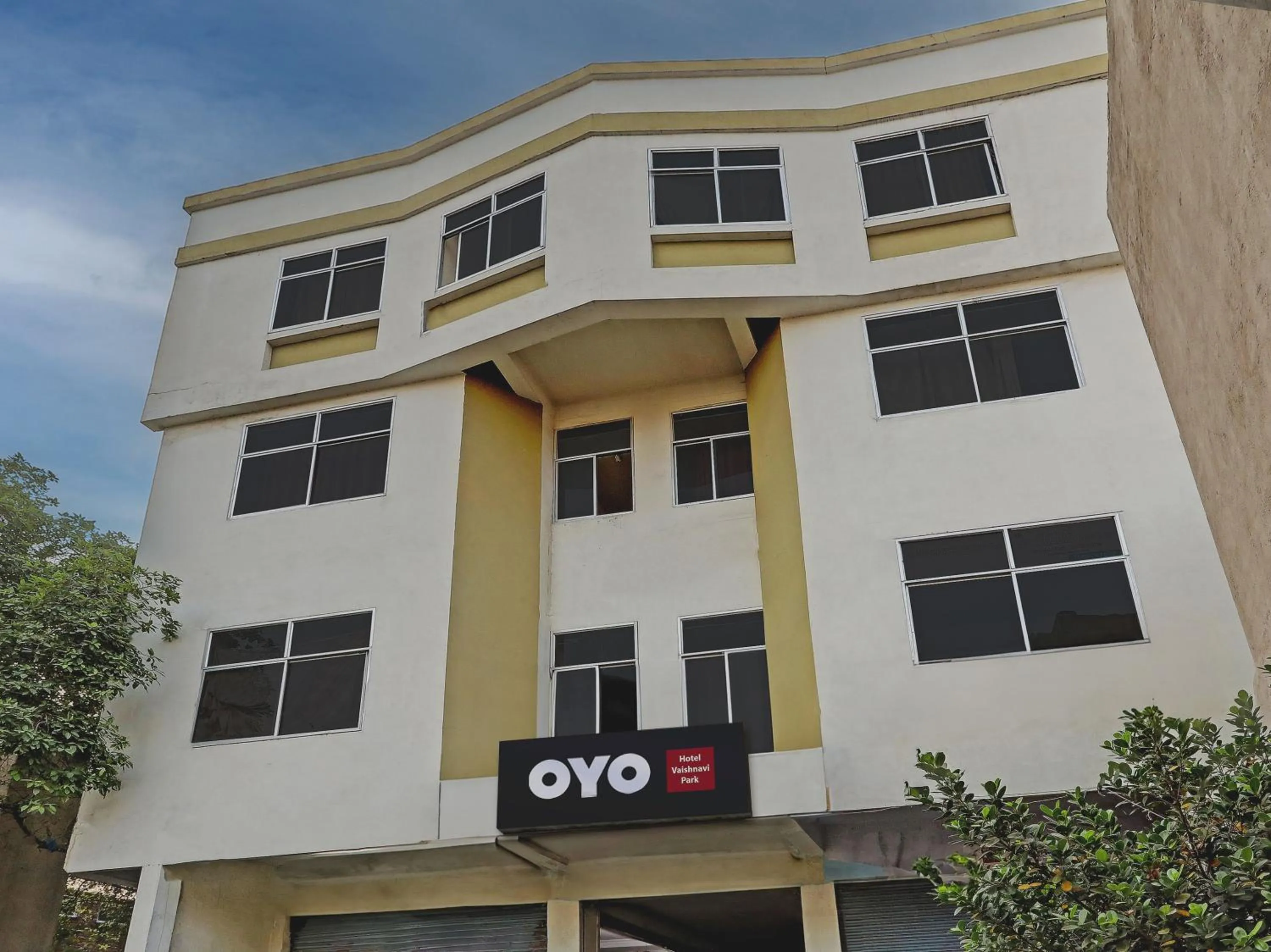 Facade/entrance in Hotel O Vaishnavi Park