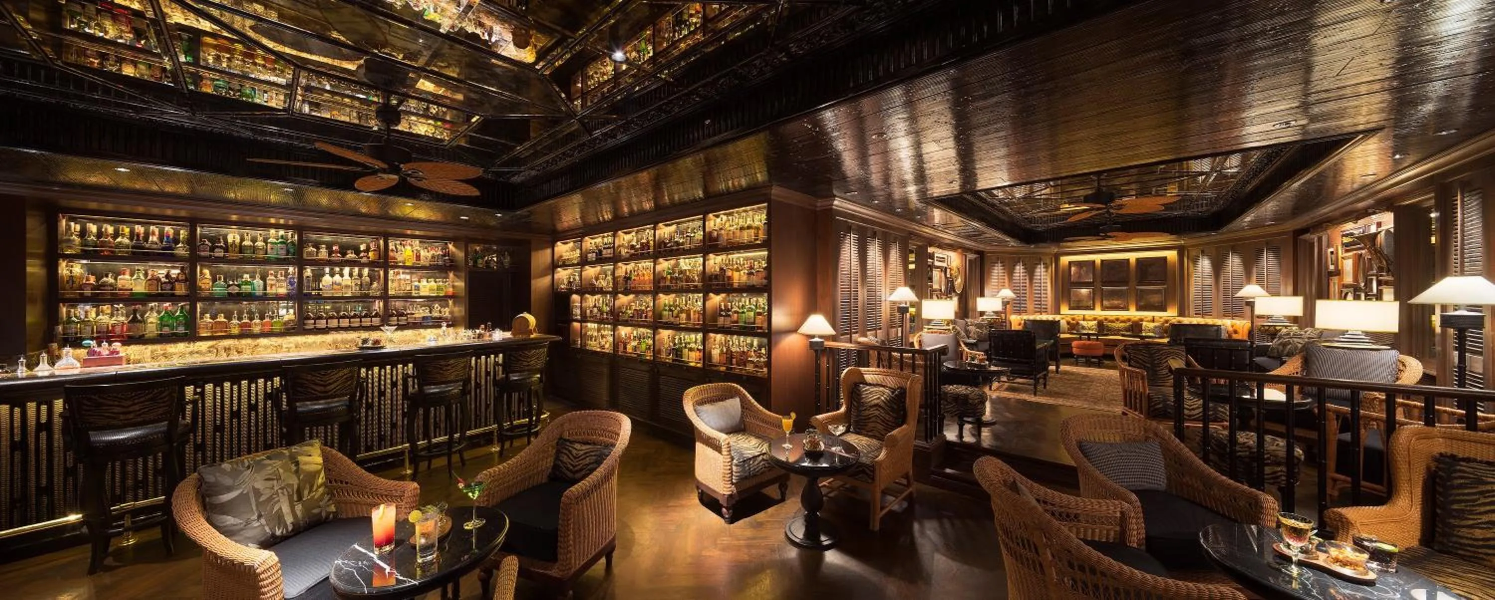 Lounge or bar in Mandarin Oriental, Bangkok