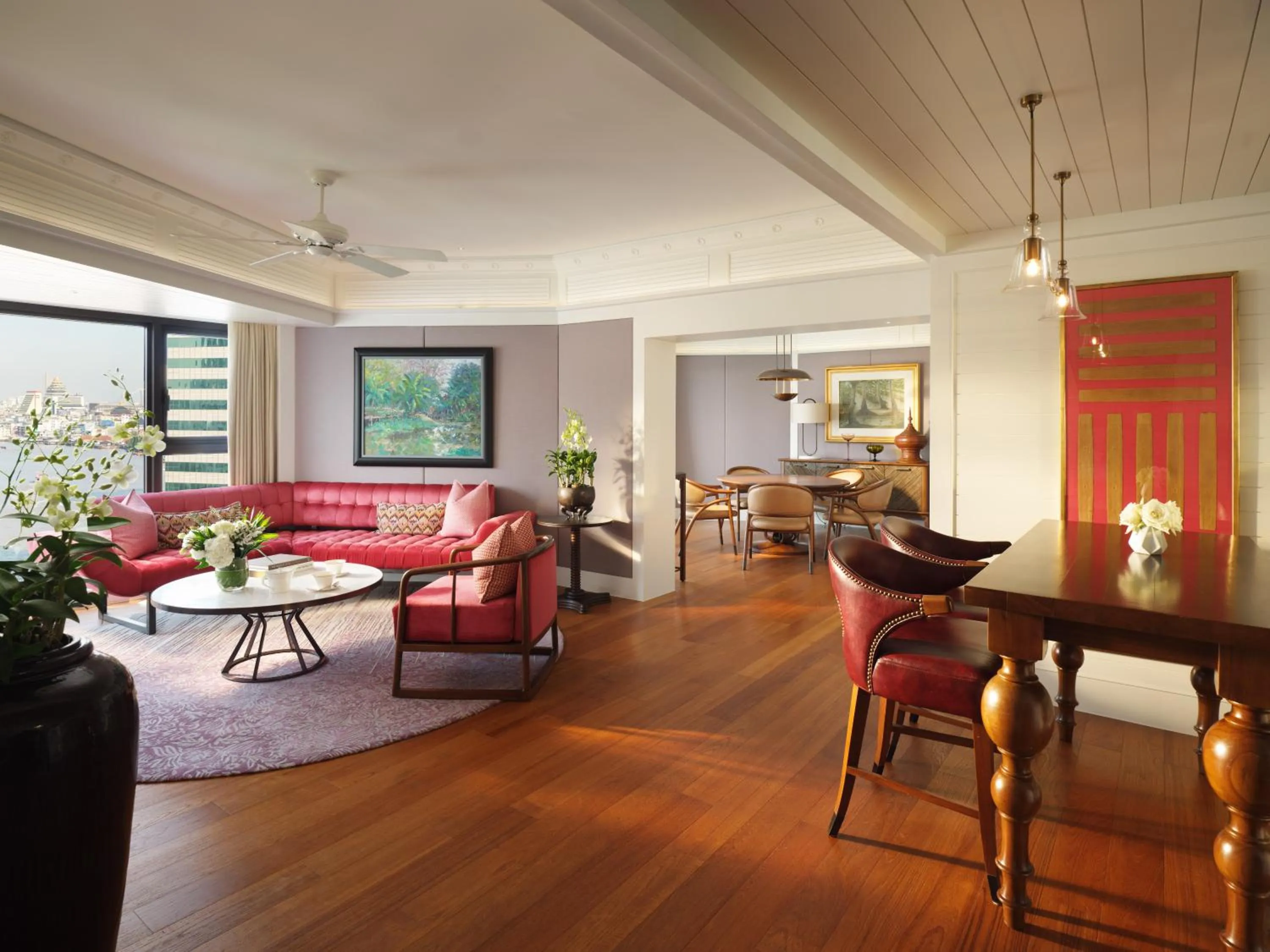 Living room in Mandarin Oriental, Bangkok