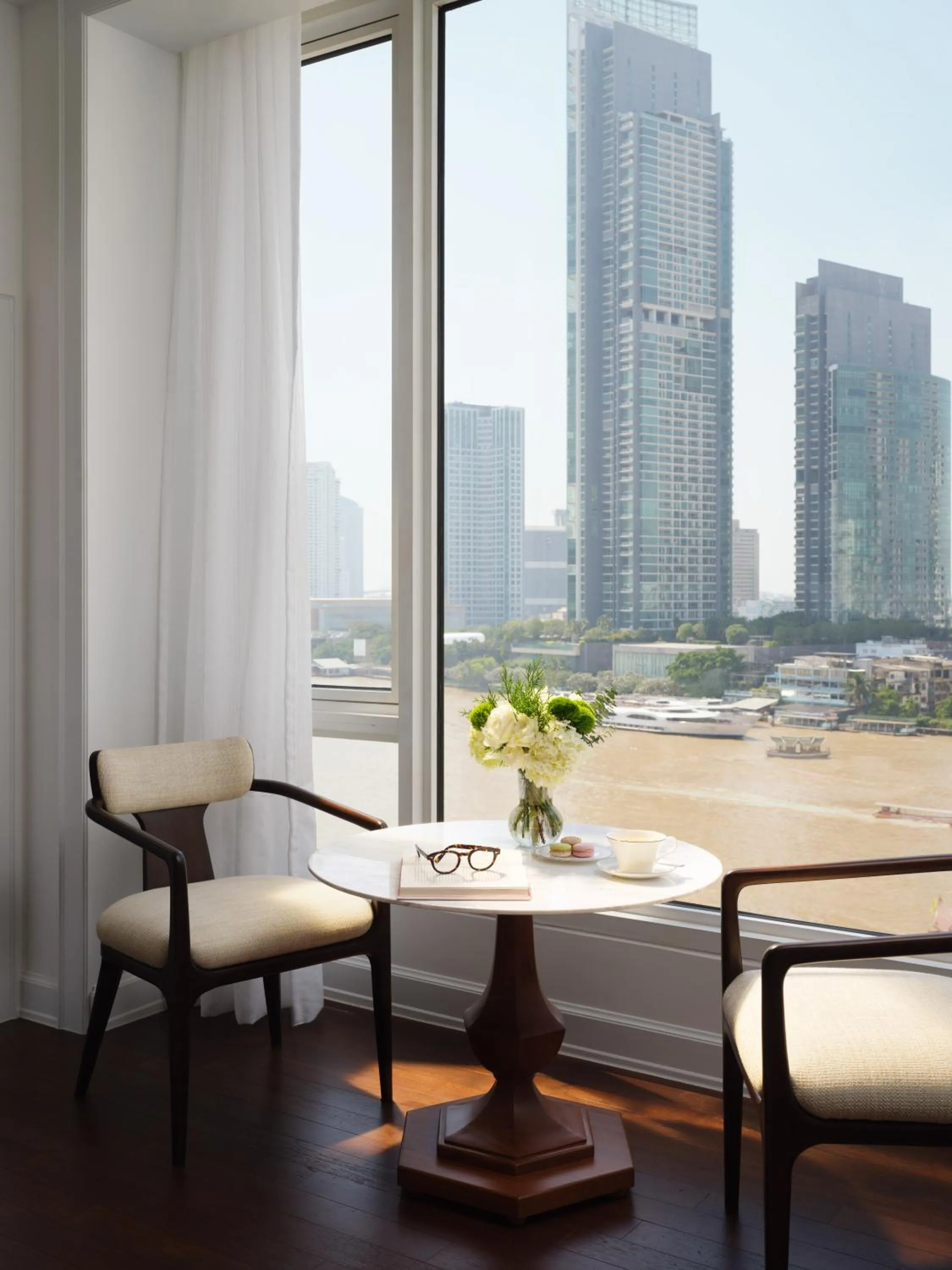 Living room in Mandarin Oriental, Bangkok