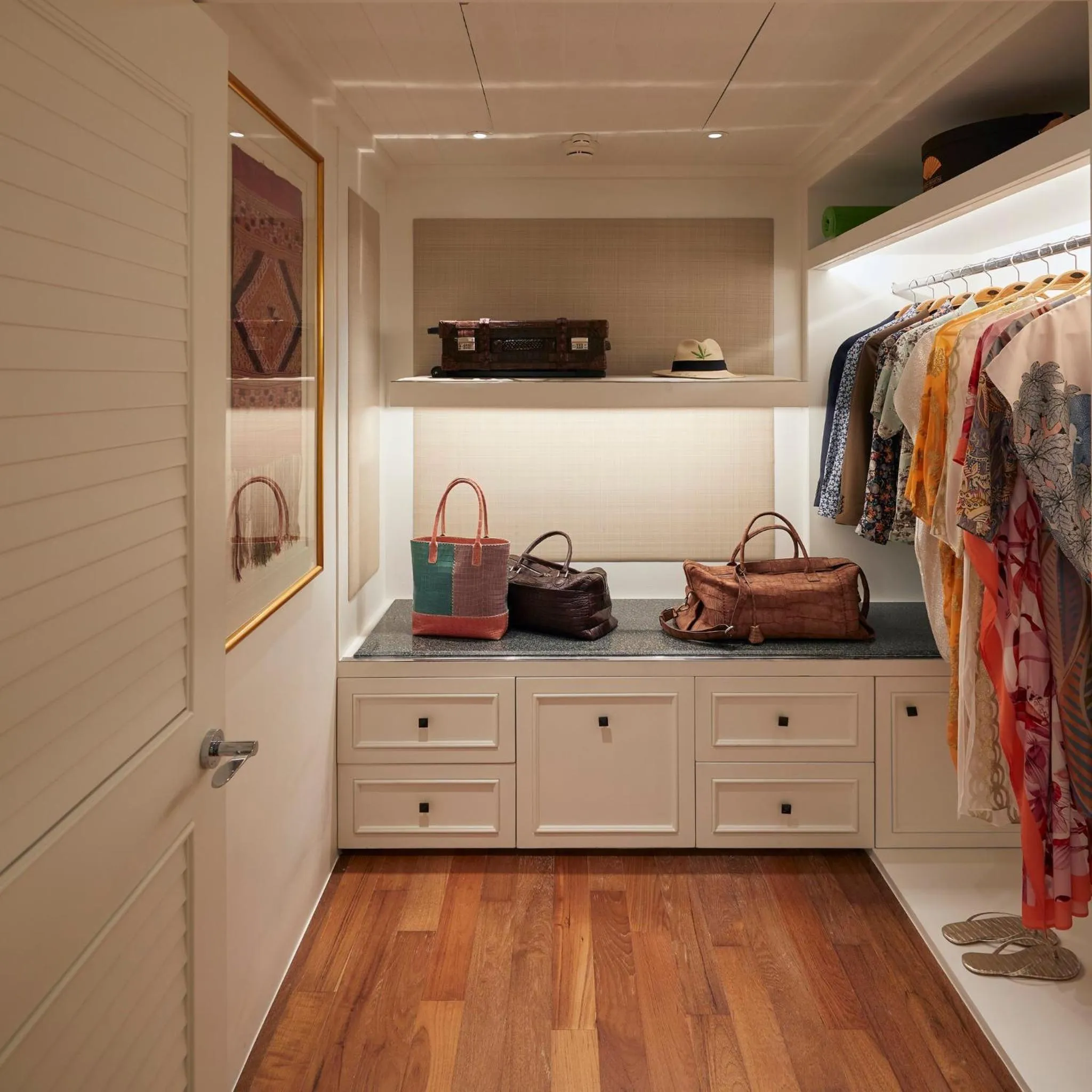 Photo of the whole room in Mandarin Oriental, Bangkok