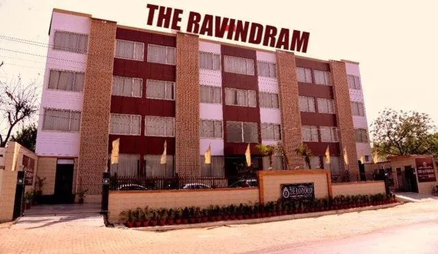 Floor plan in The Ravindram Hotel