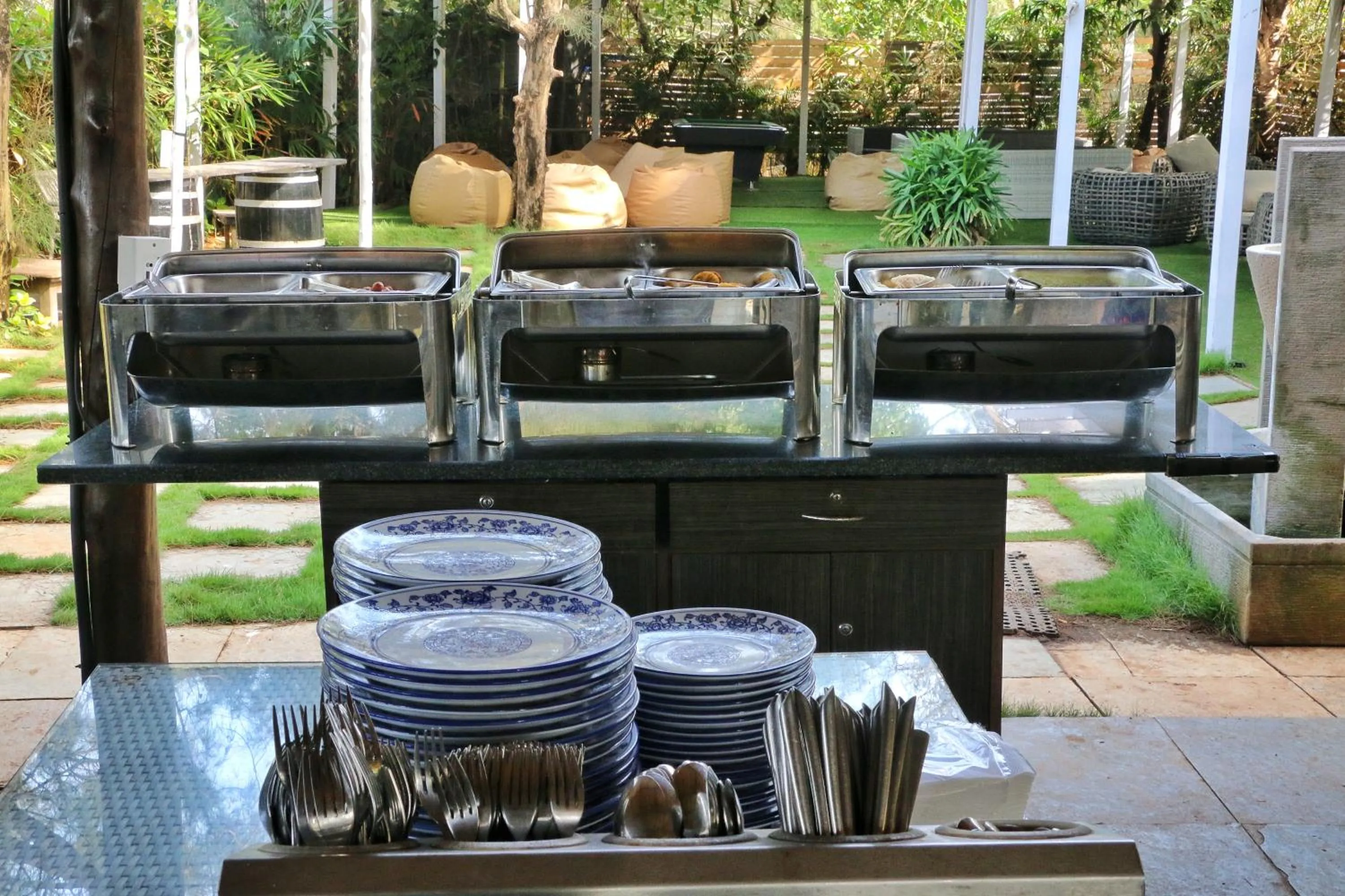 Breakfast in Montego Bay Beach Village - Morjim