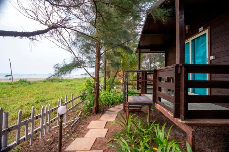 Montego Bay Beach Village - Morjim