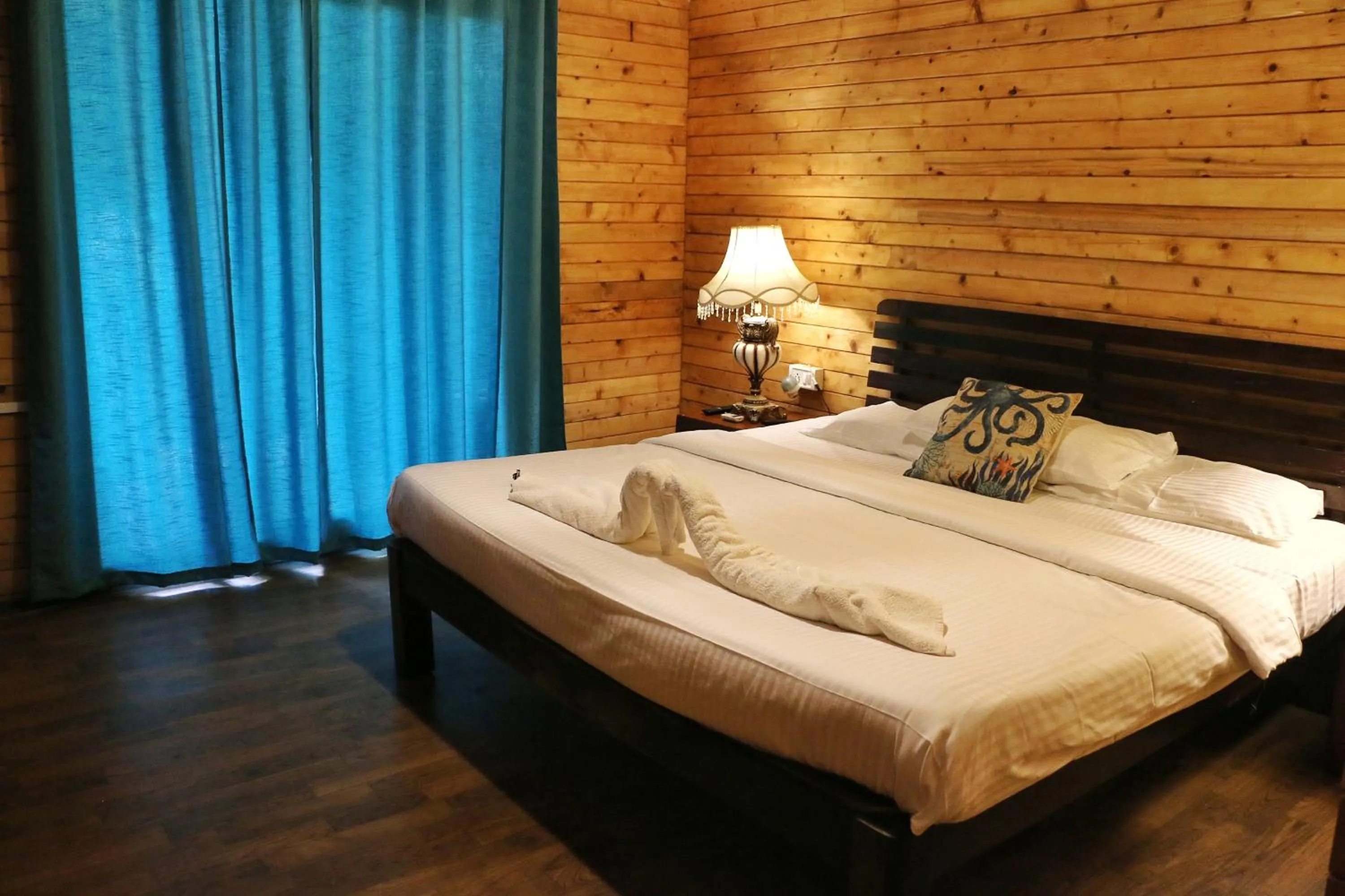 Bed in Montego Bay Beach Village - Morjim