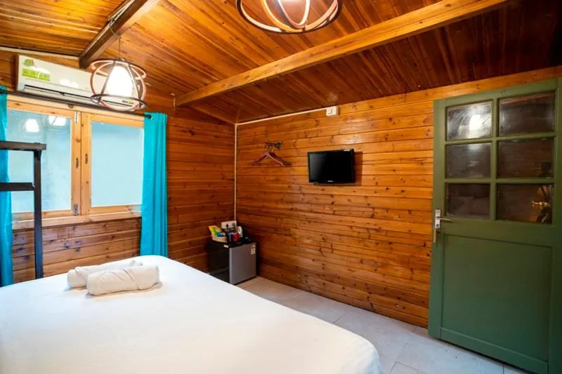 Bed in Montego Bay Beach Village - Morjim